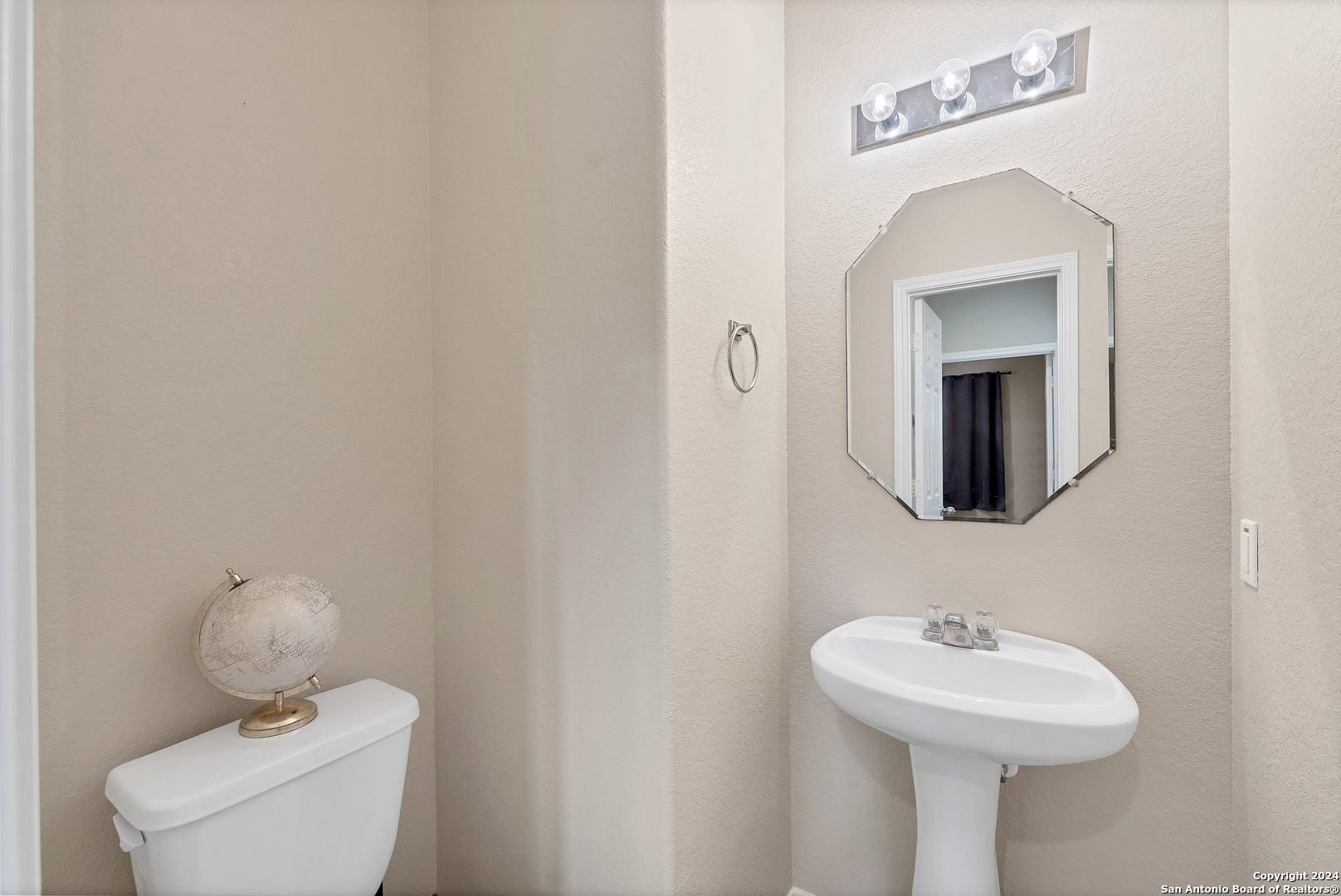 2063 Western Pecan, New Braunfels, TX 78130