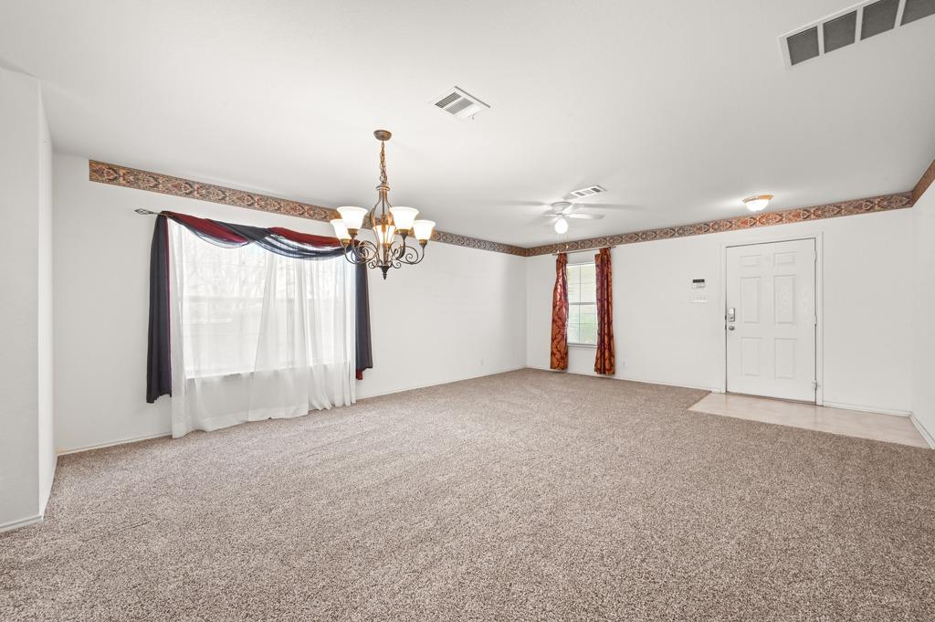 83 Elm Hill Ct, San Marcos, TX 78666