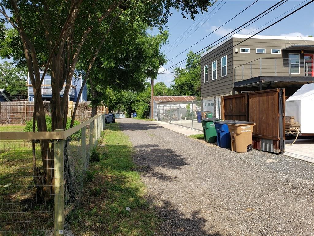 1405 Waller St, Austin, TX 78702