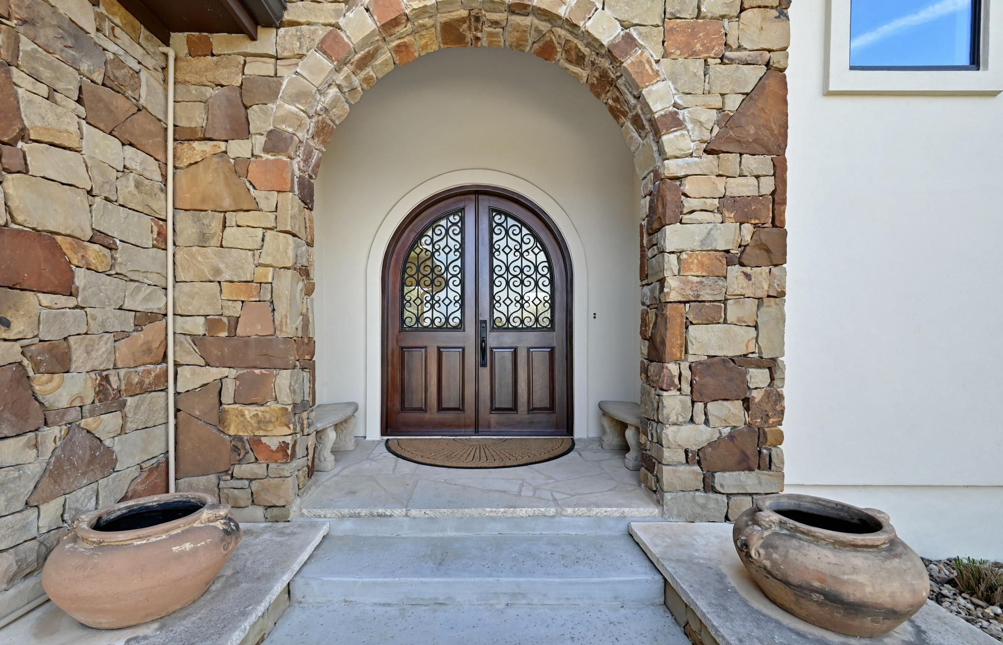 13201 Winding Creek Rd, Austin, TX 78736