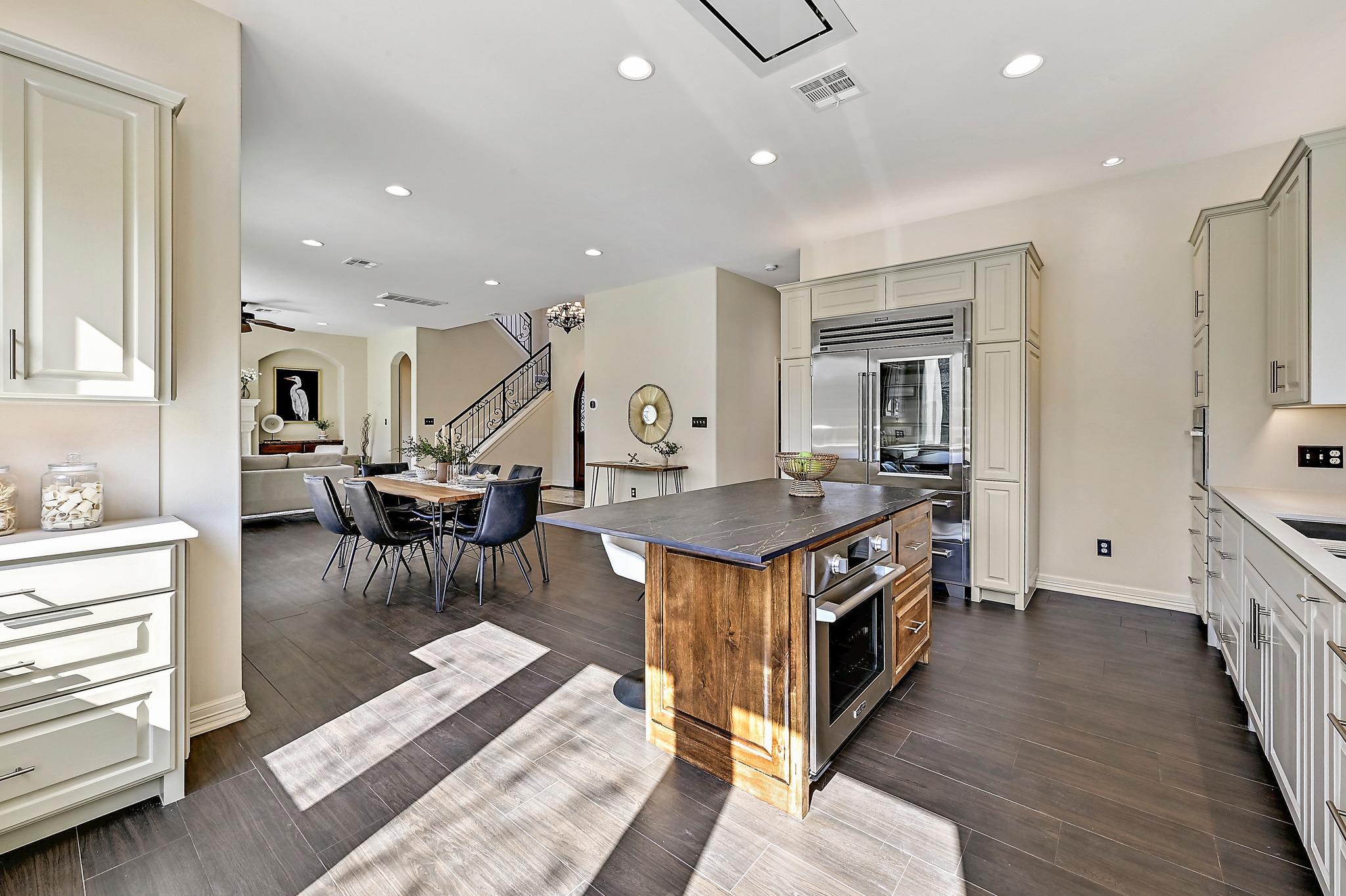 13201 Winding Creek Rd, Austin, TX 78736