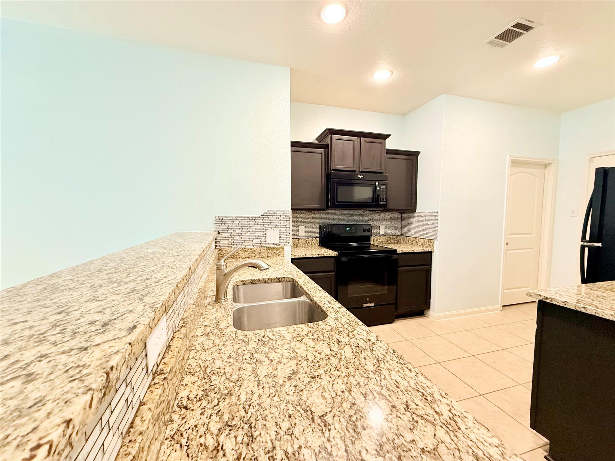 19508 Smith Gin St, Manor, TX 78653