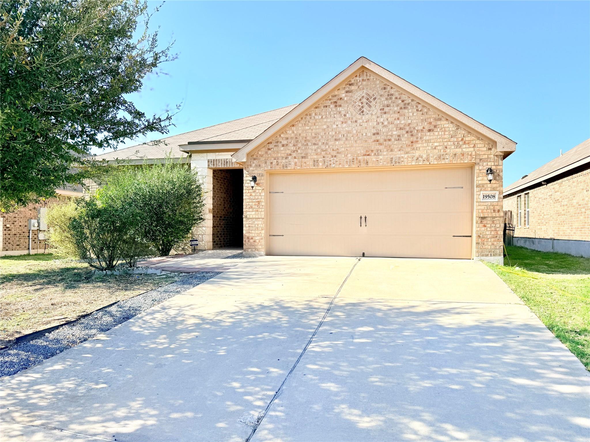 19508 Smith Gin St, Manor, TX 78653