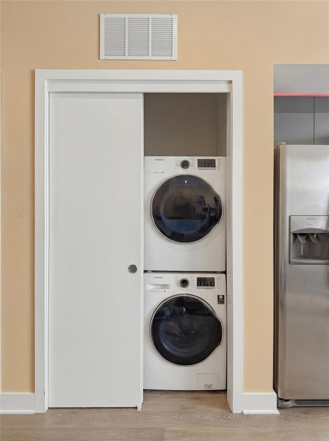 1800 E 4th St # 223, Austin, TX 78702