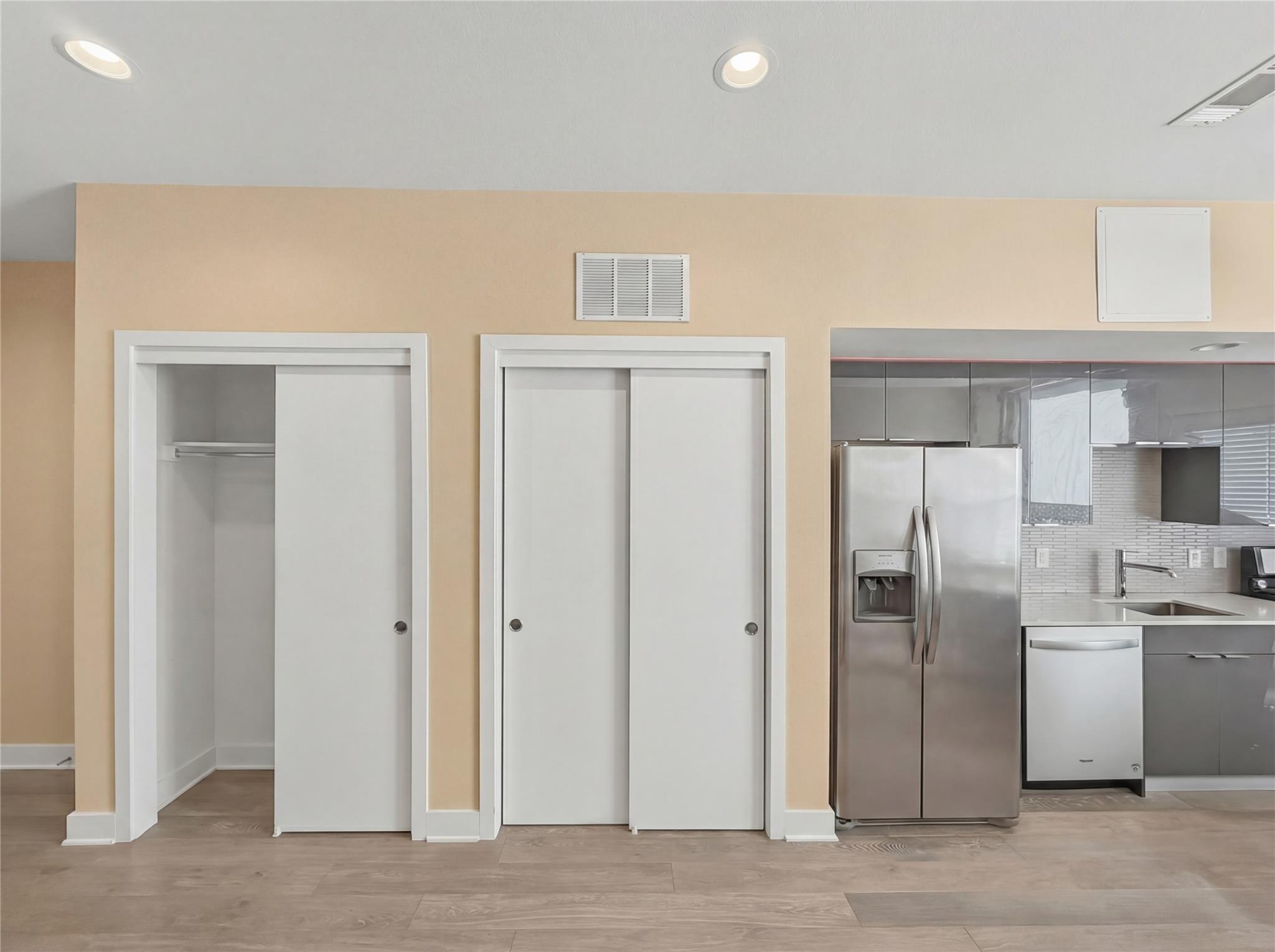 1800 E 4th St # 223, Austin, TX 78702