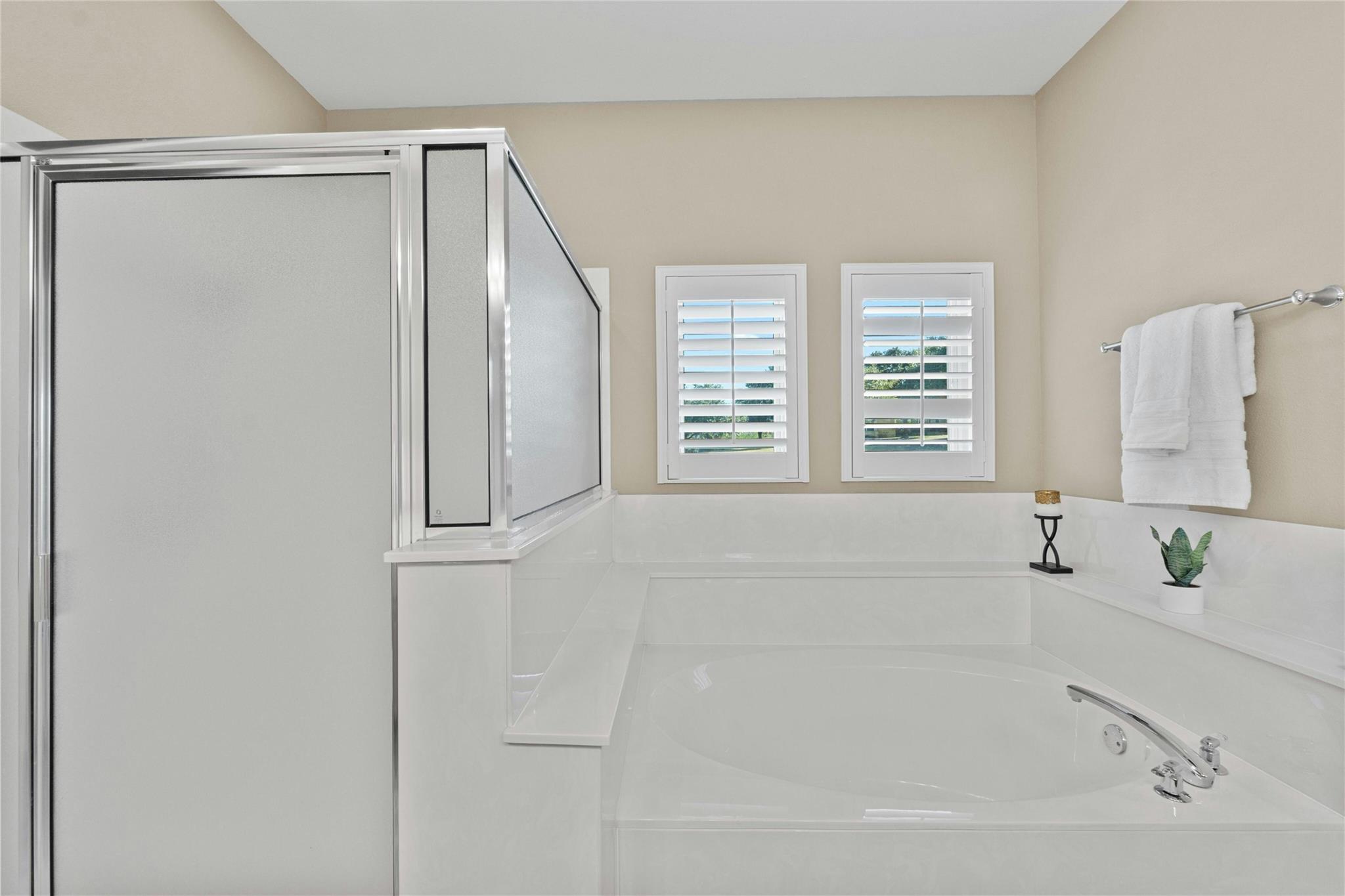 209 Overlook Ct, Georgetown, TX 78628