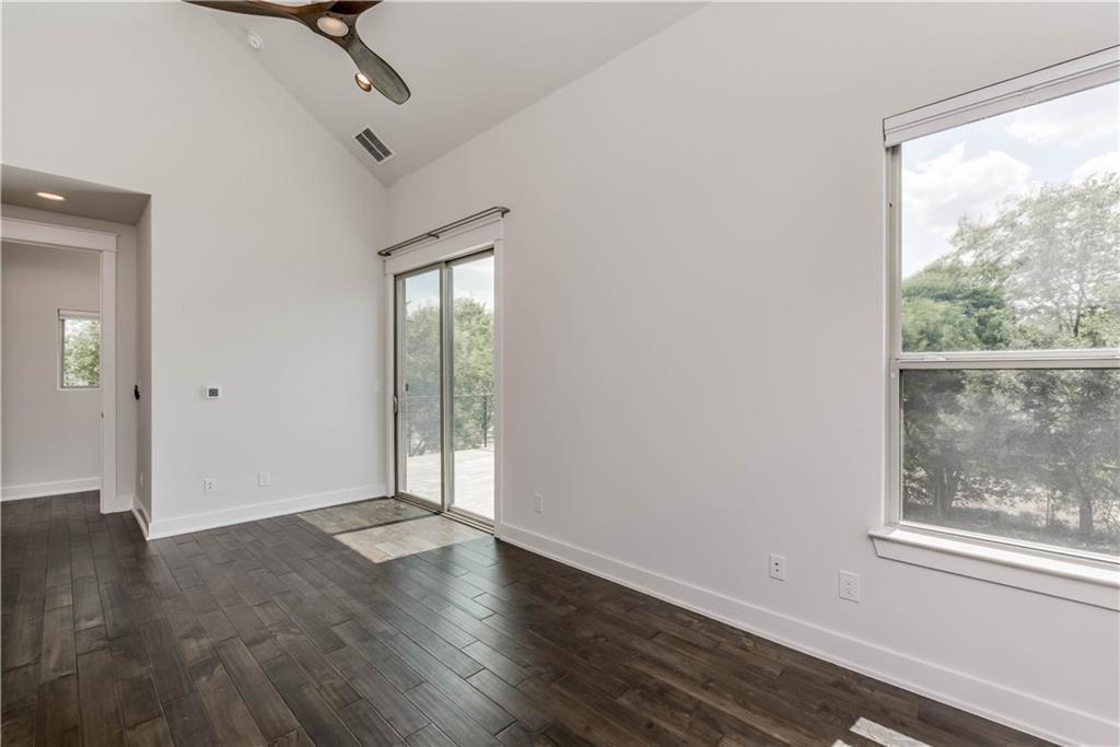 8411 Bowling Green Dr # B, Austin, TX 78757