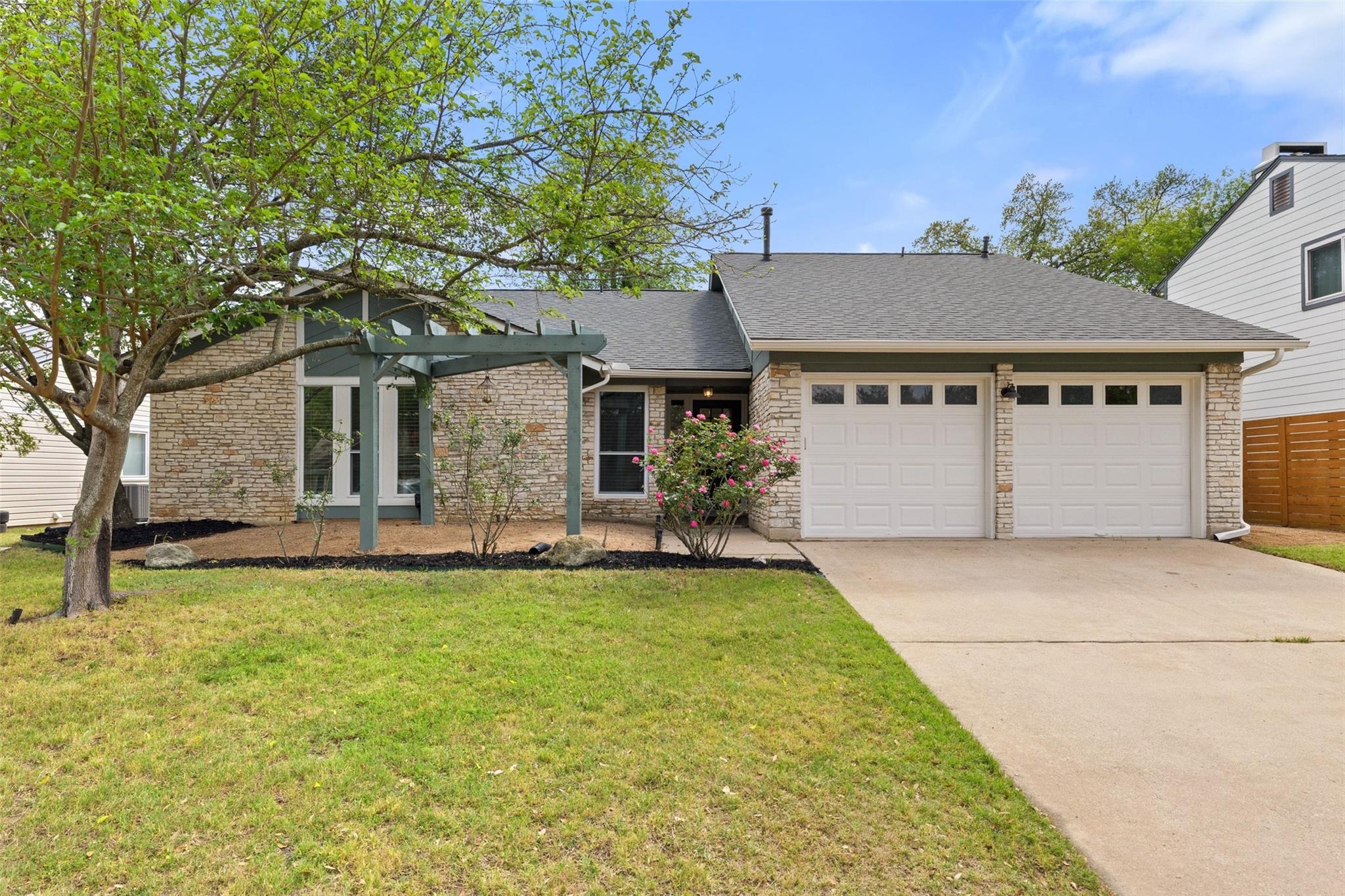 2703 Inridge Dr, Austin, TX 78745