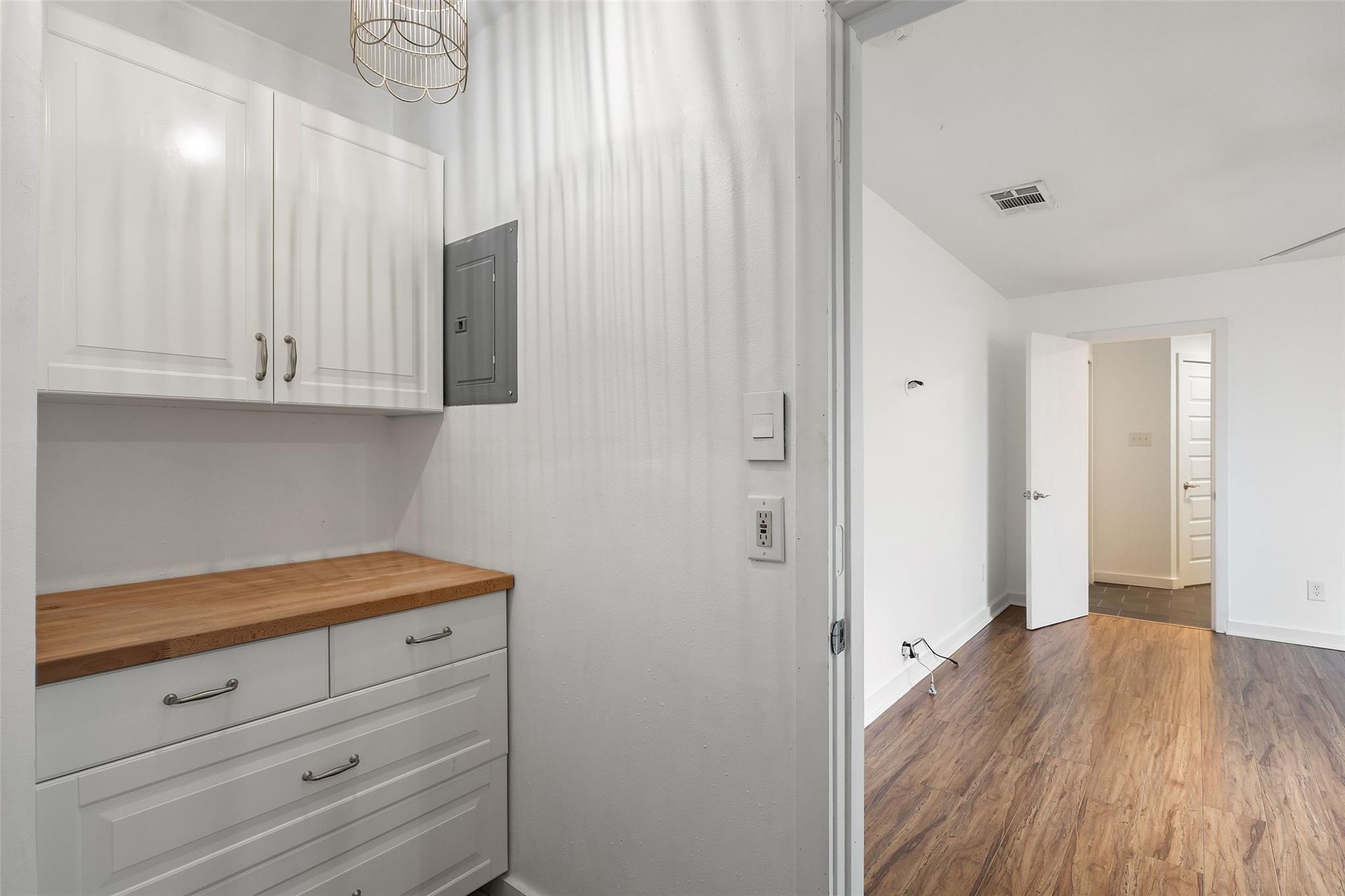 2703 Inridge Dr, Austin, TX 78745