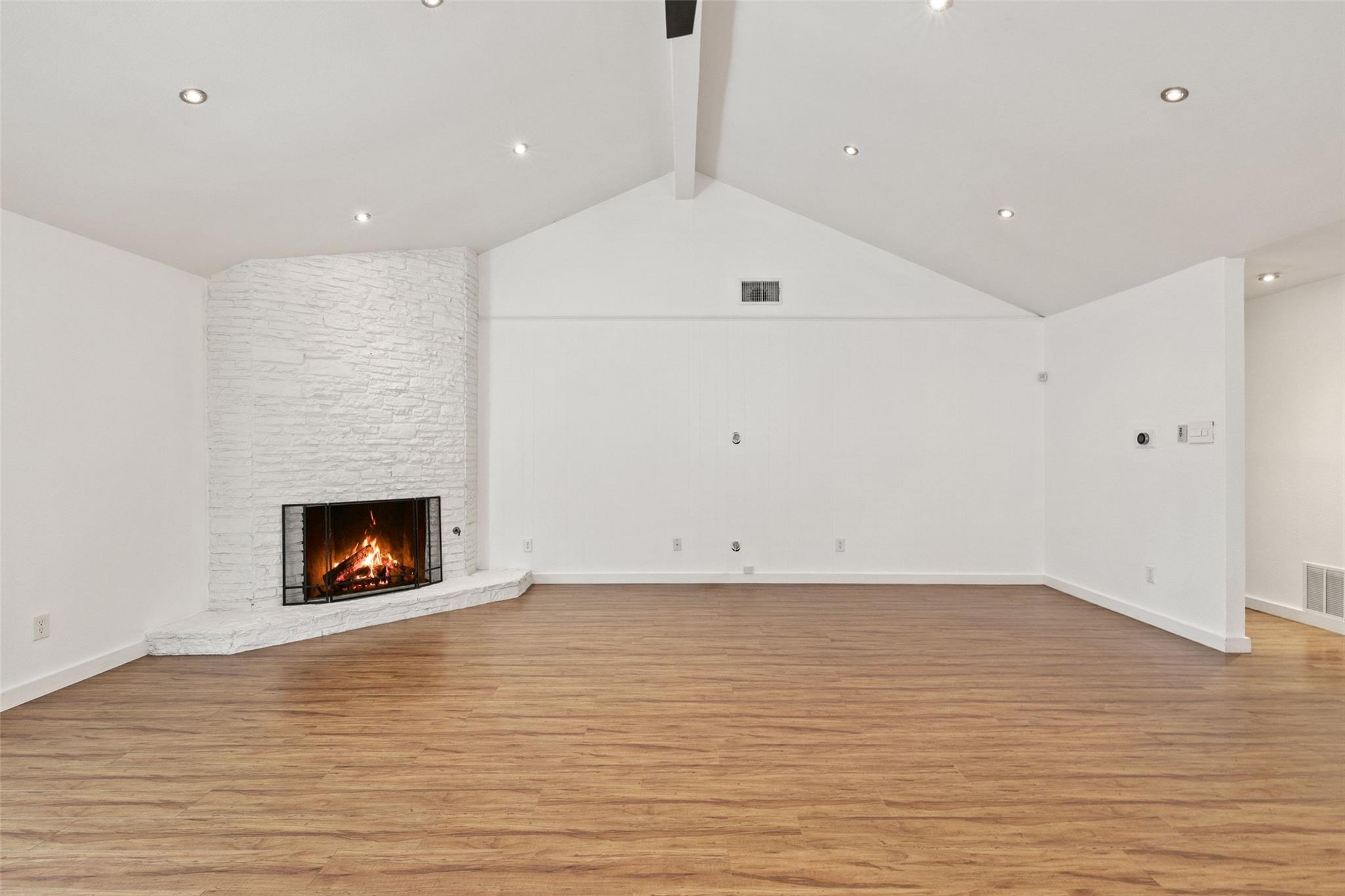 2703 Inridge Dr, Austin, TX 78745