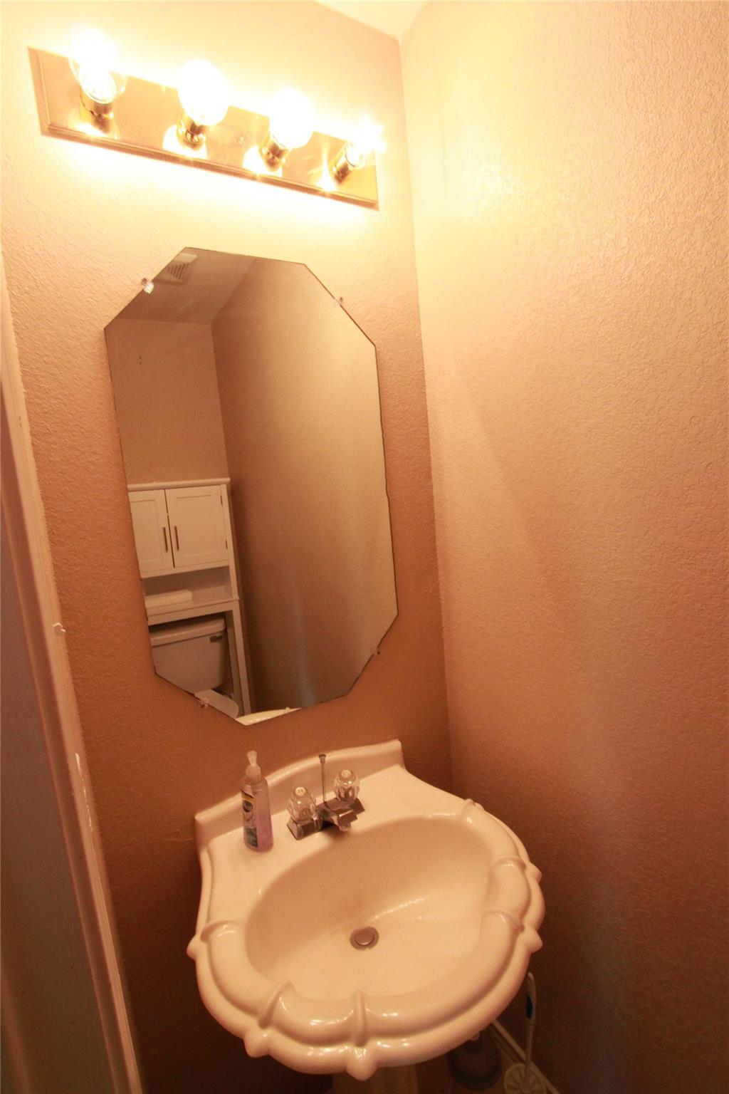 3309 Kissman Dr, Austin, TX 78728