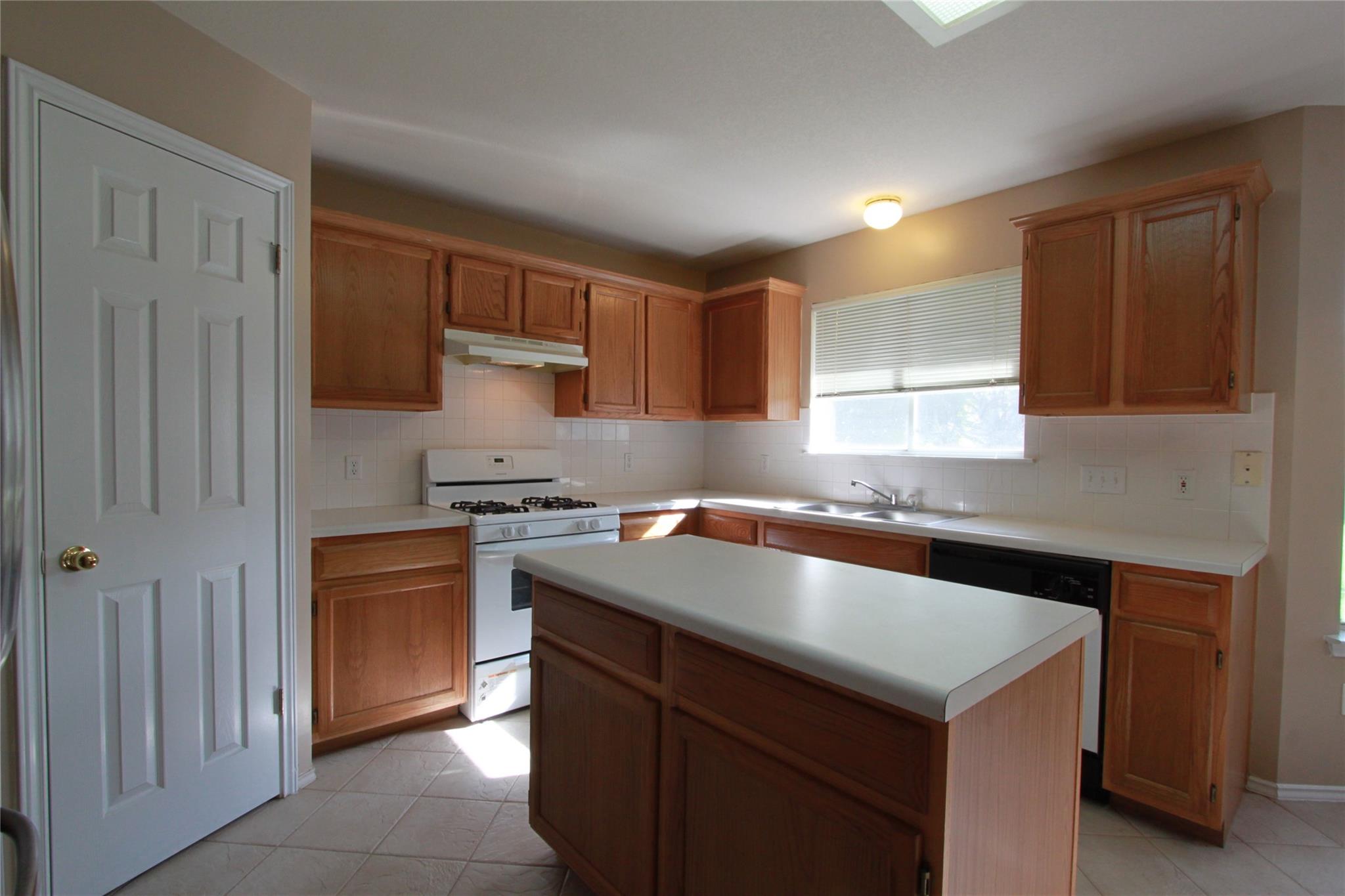 3309 Kissman Dr, Austin, TX 78728