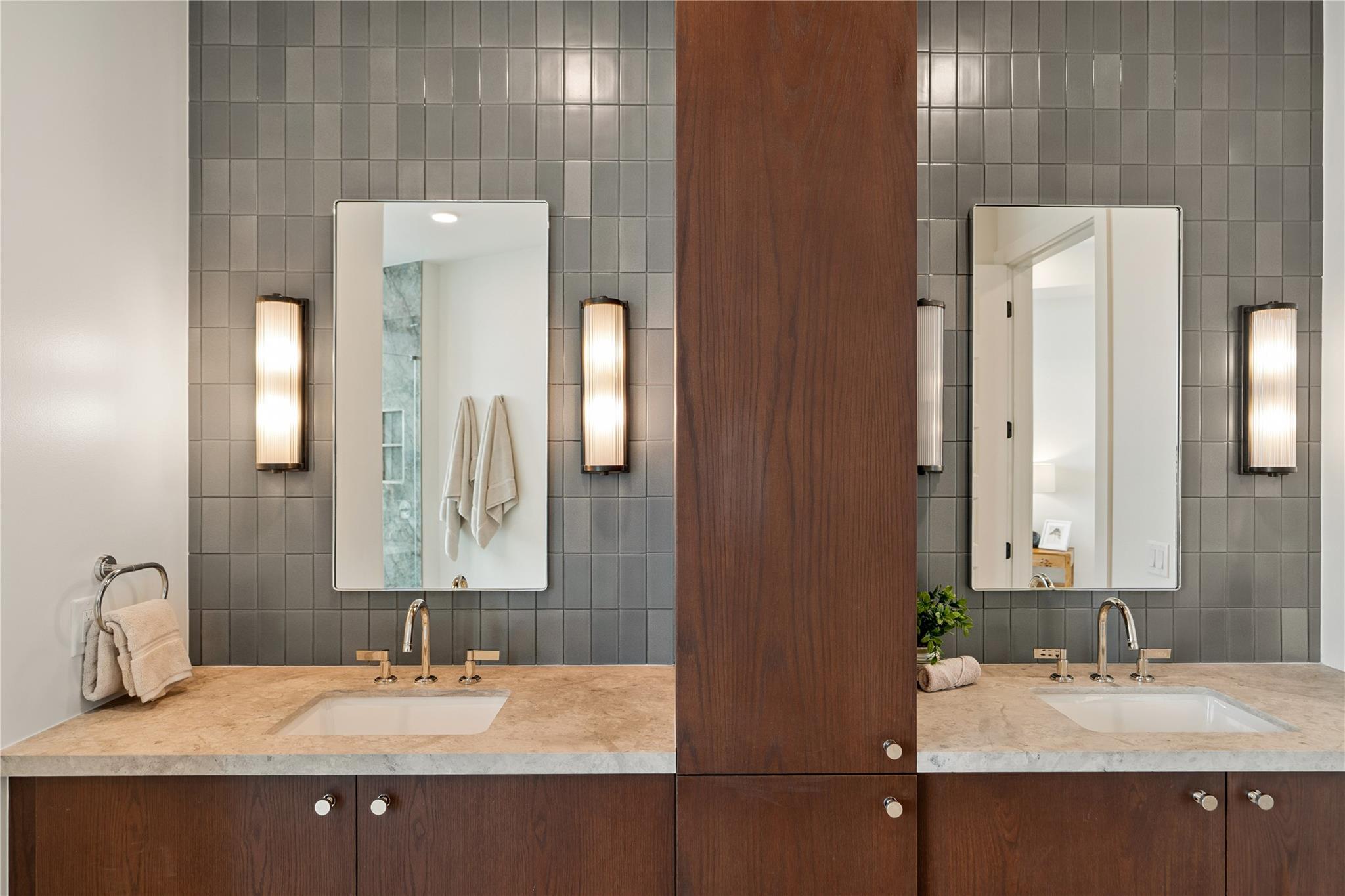 600 Guadalupe St # 6306, Austin, TX 78701