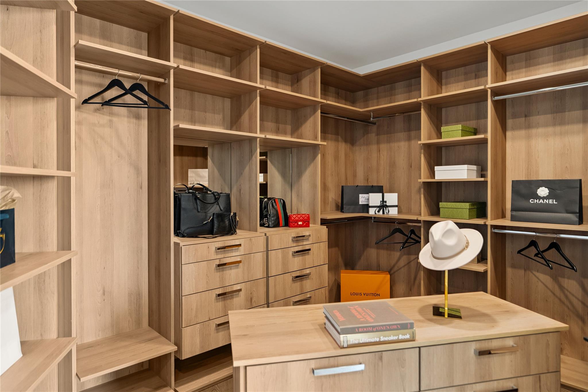 600 Guadalupe St # 6306, Austin, TX 78701