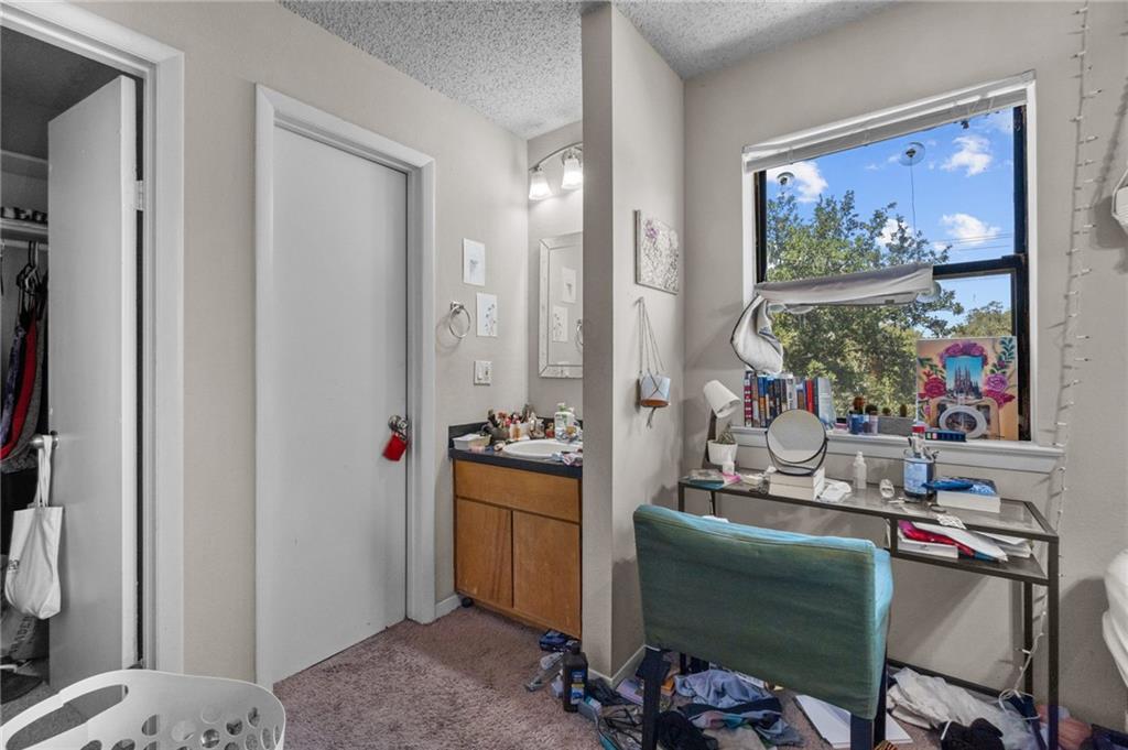 2510 San Gabriel St # 303, Austin, TX 78705