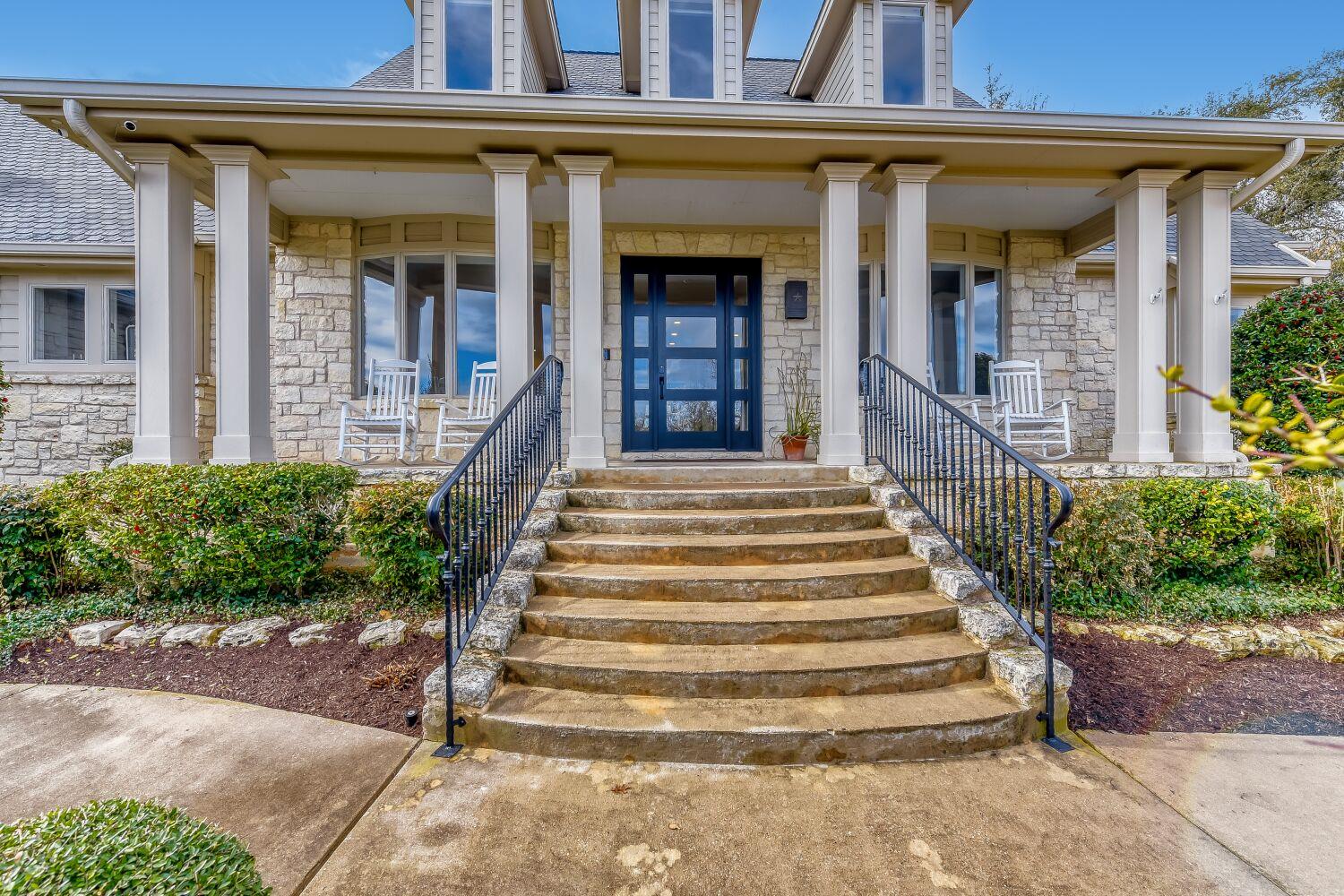 18 Ehrlich Rd, Austin, TX 78746