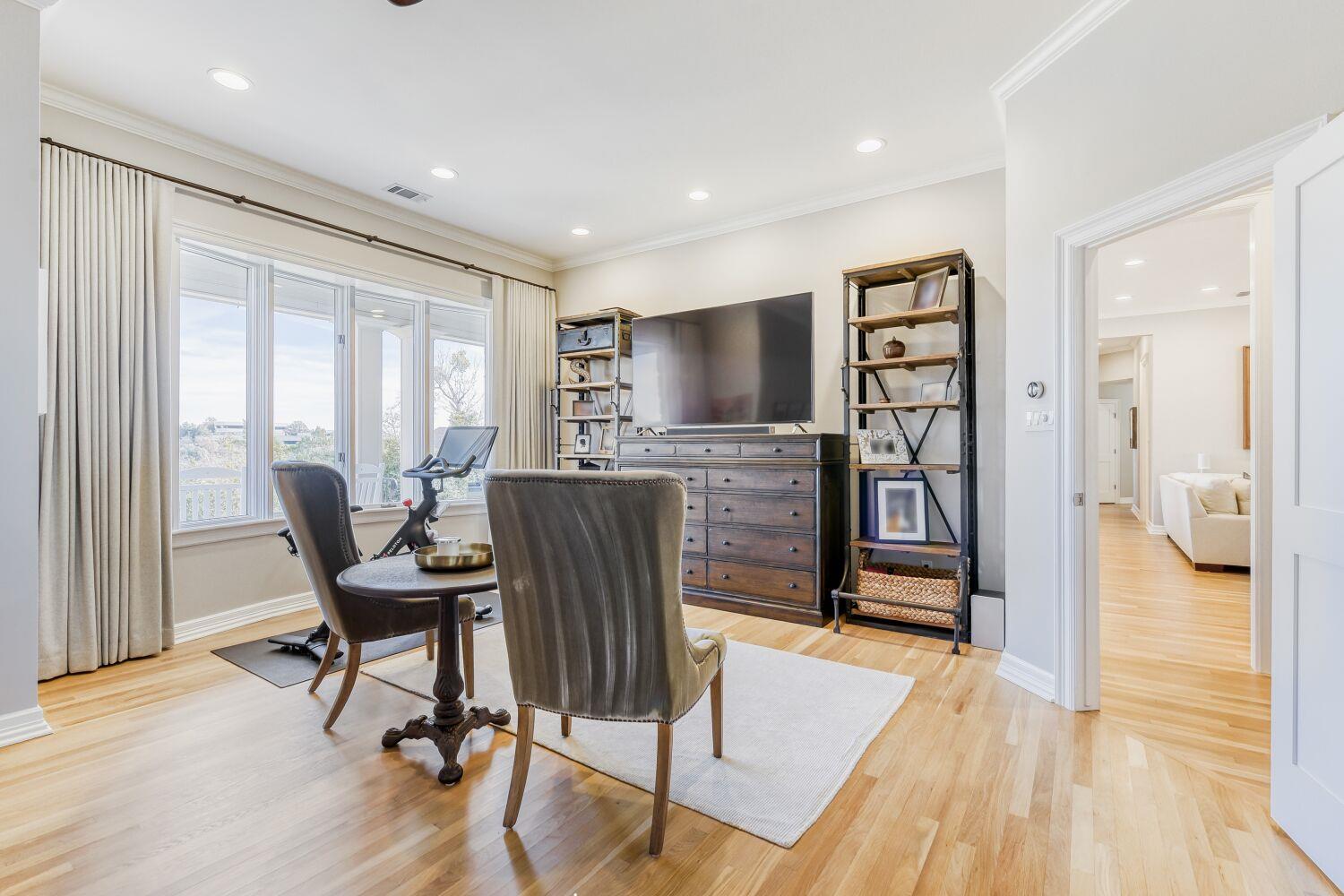 18 Ehrlich Rd, Austin, TX 78746