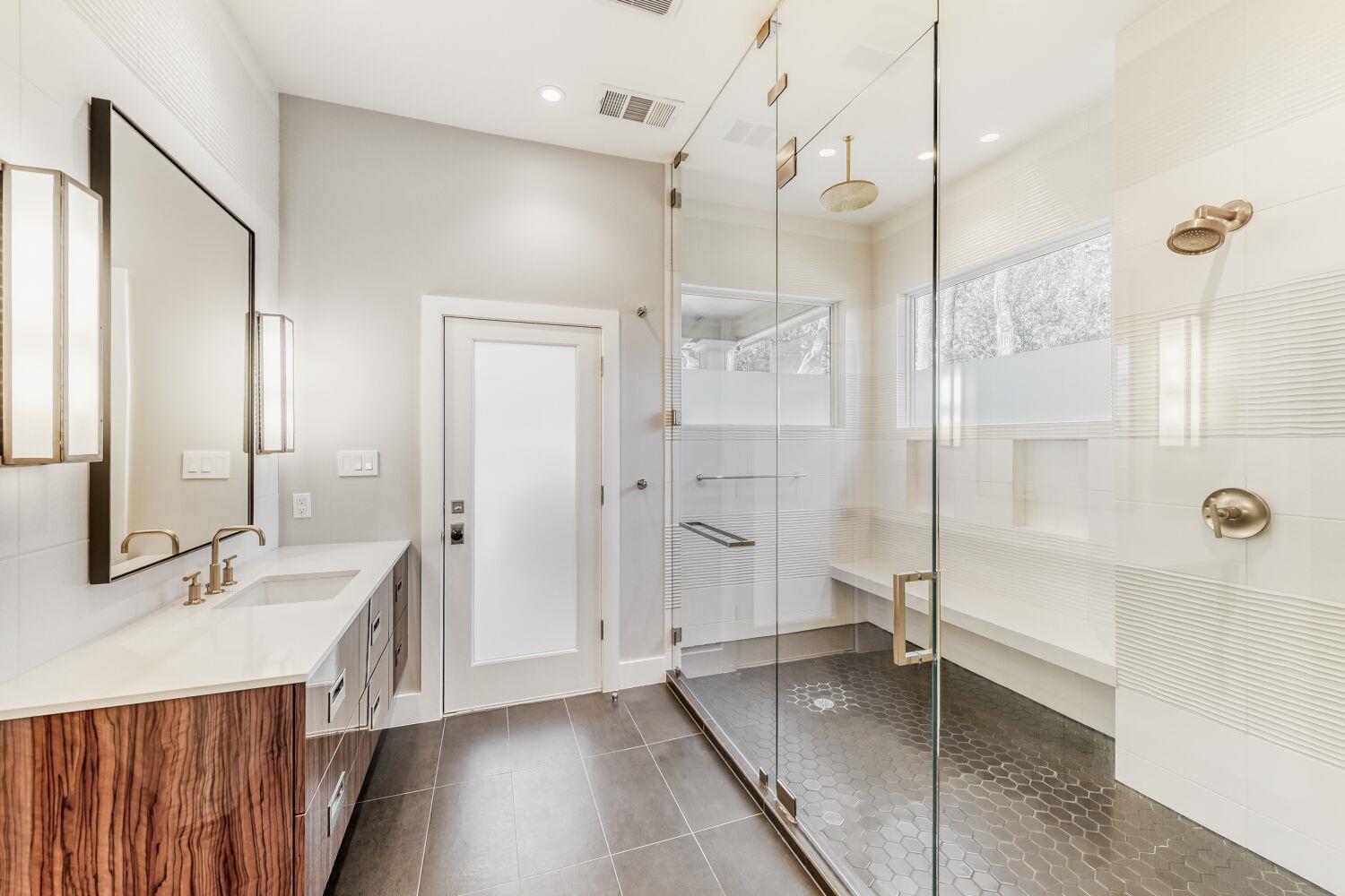 18 Ehrlich Rd, Austin, TX 78746