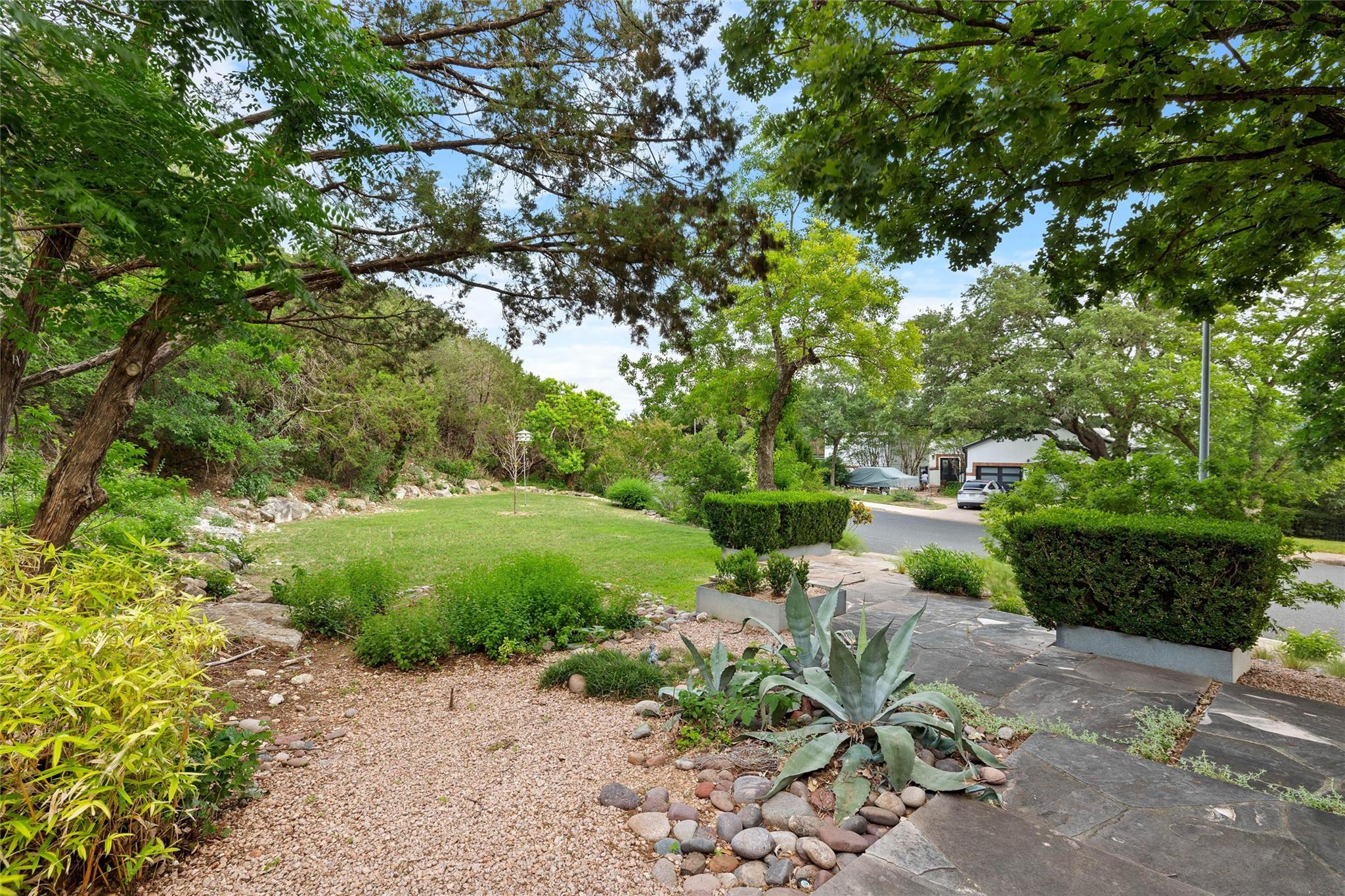 6209 Ledge Mountain Dr, Austin, TX 78731