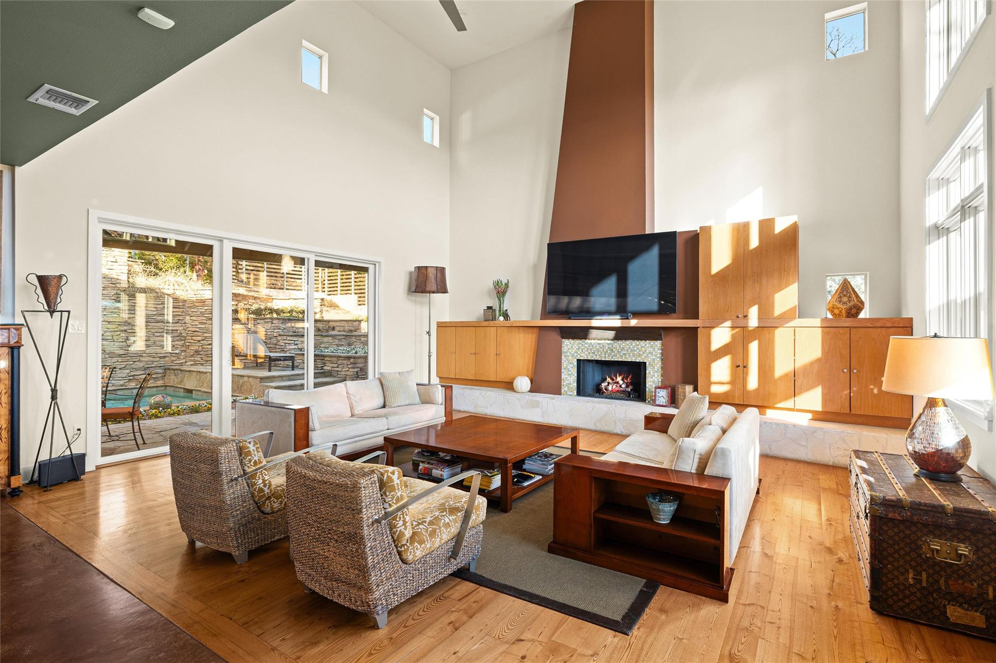 6209 Ledge Mountain Dr, Austin, TX 78731