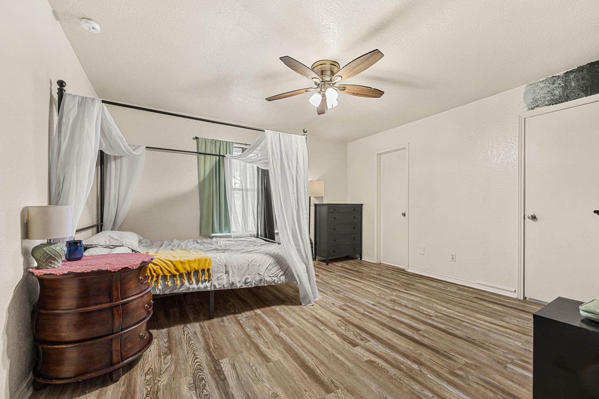 909 N 4th St, Copperas Cove, TX 76522