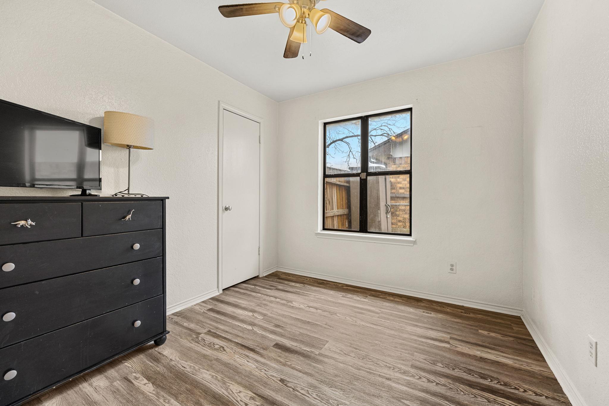 909 N 4th St, Copperas Cove, TX 76522