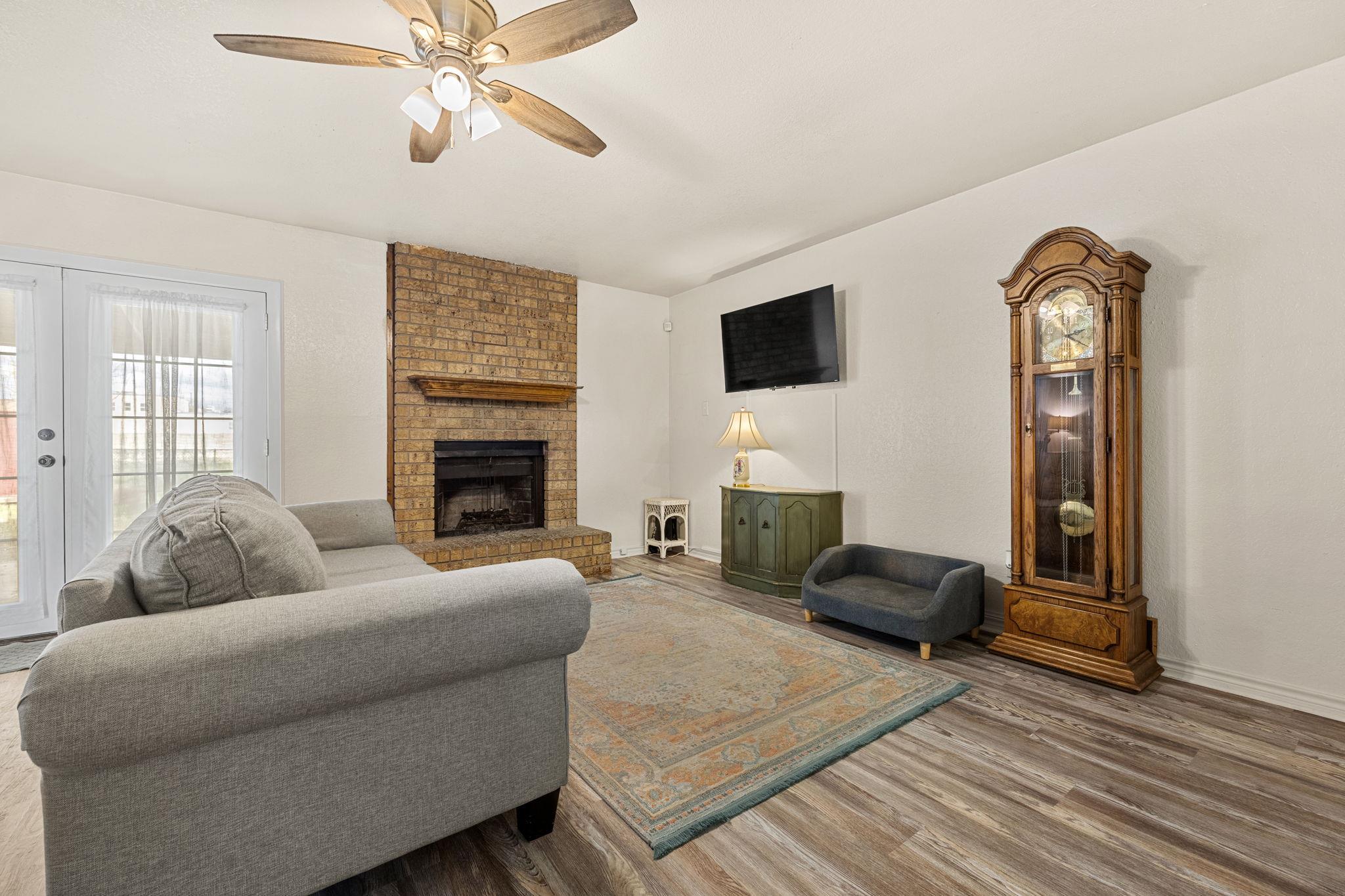 909 N 4th St, Copperas Cove, TX 76522