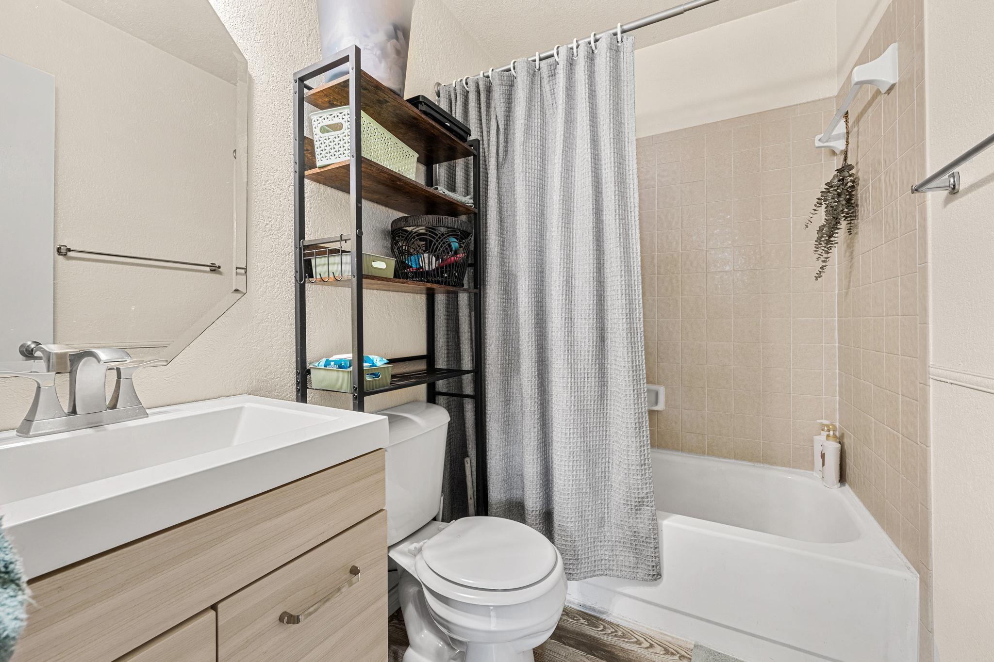 909 N 4th St, Copperas Cove, TX 76522