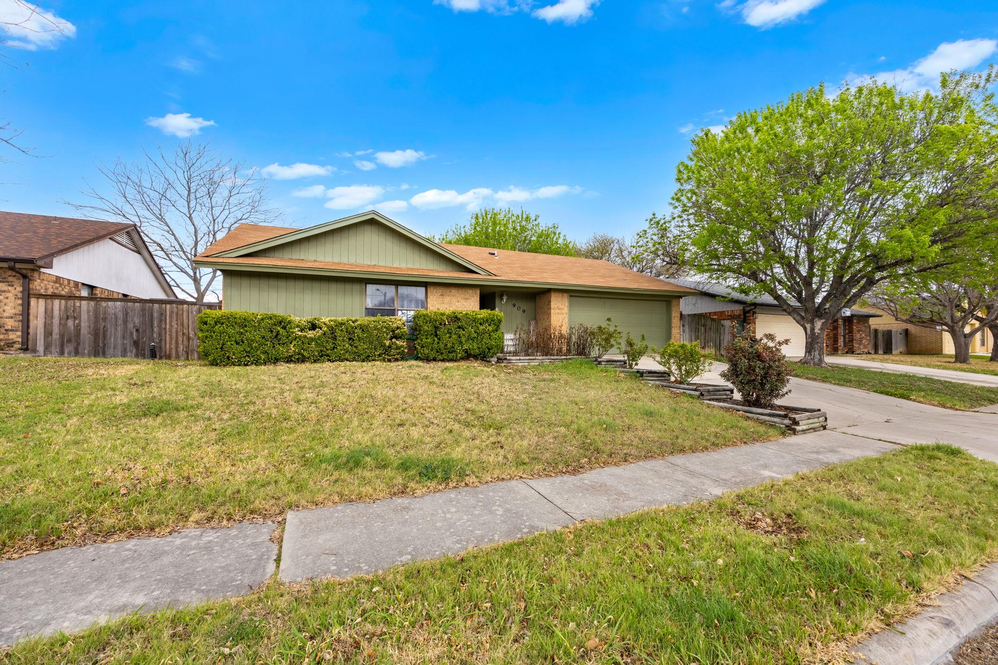 909 N 4th St, Copperas Cove, TX 76522