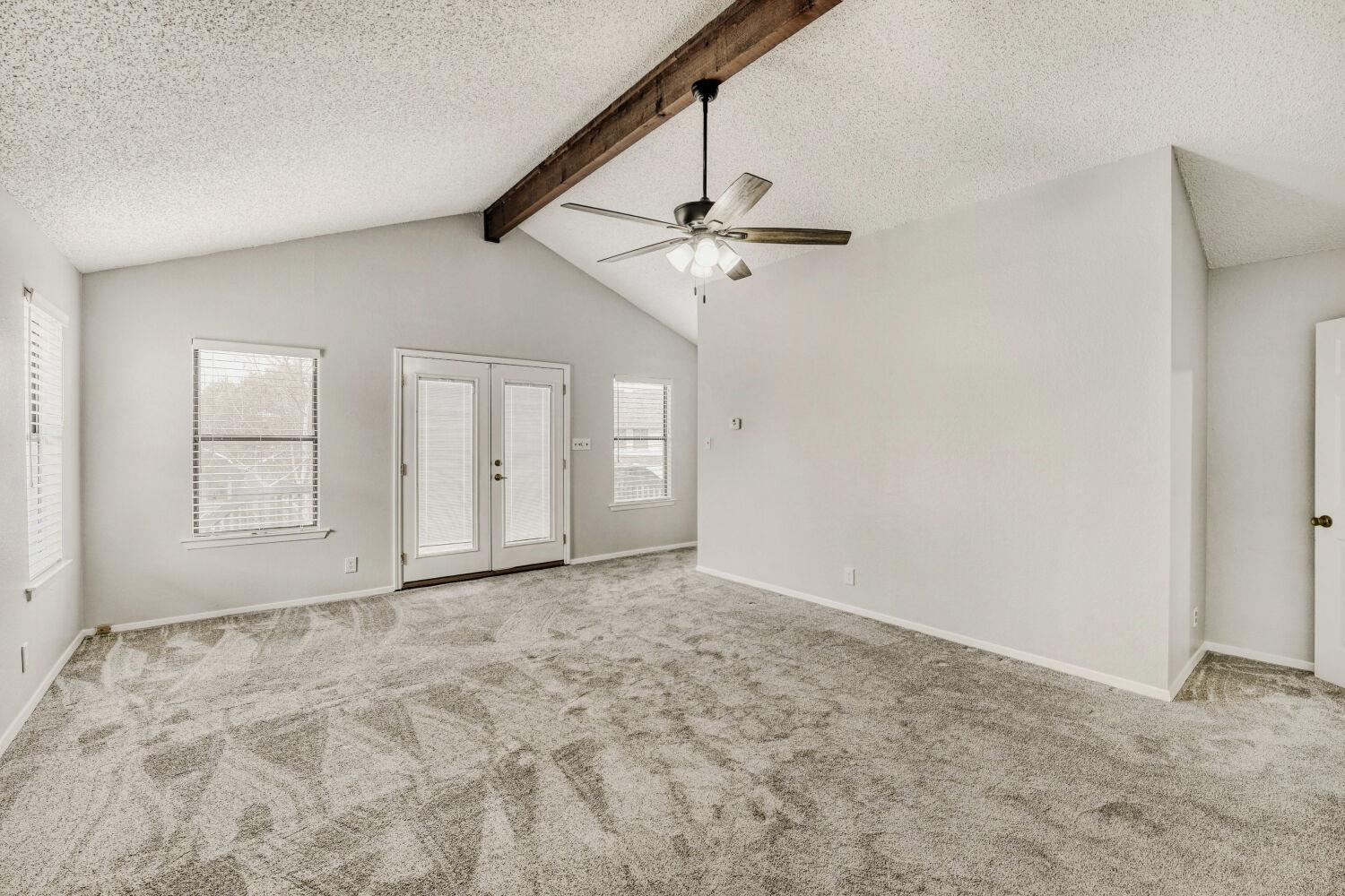 3902 Hillside Dr, Round Rock, TX 78681