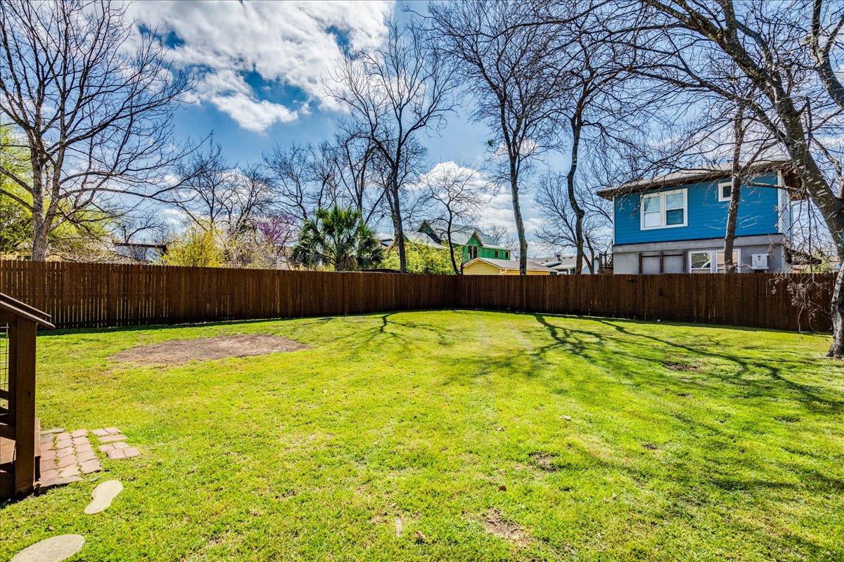 1817 Madison Ave, Austin, TX 78757