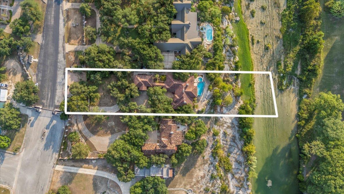 220 Southriver St, Wimberley, TX 78676