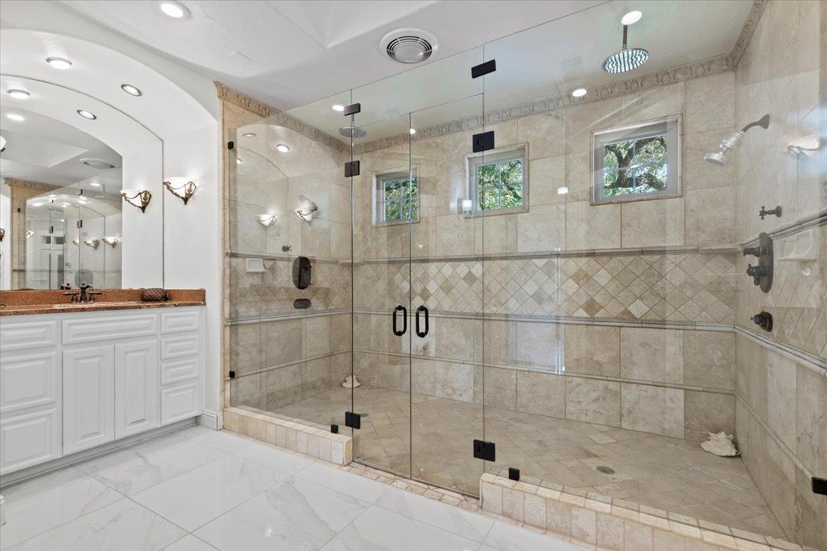 220 Southriver St, Wimberley, TX 78676