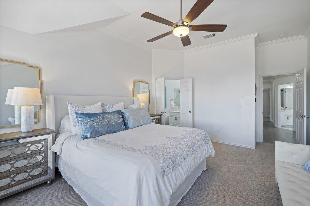 5700 Travis Green Ln, Austin, TX 78735