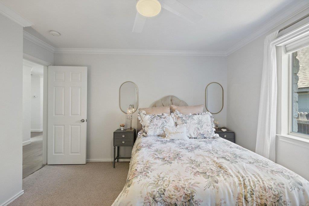 5700 Travis Green Ln, Austin, TX 78735