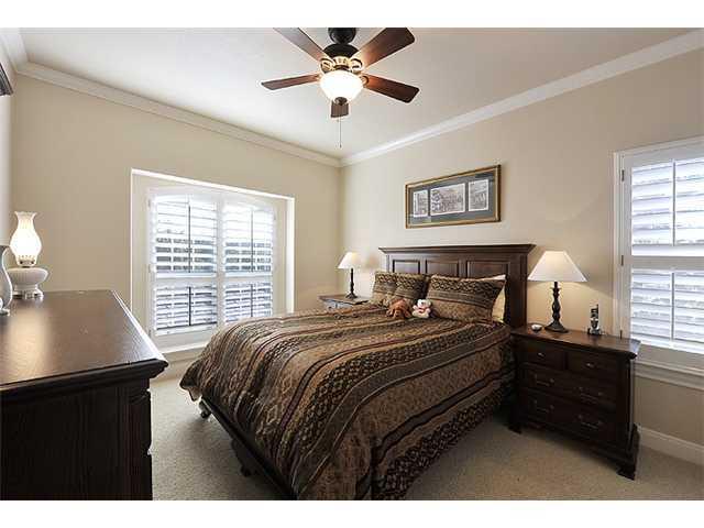 644 Newport Dr, Spicewood, TX 78669