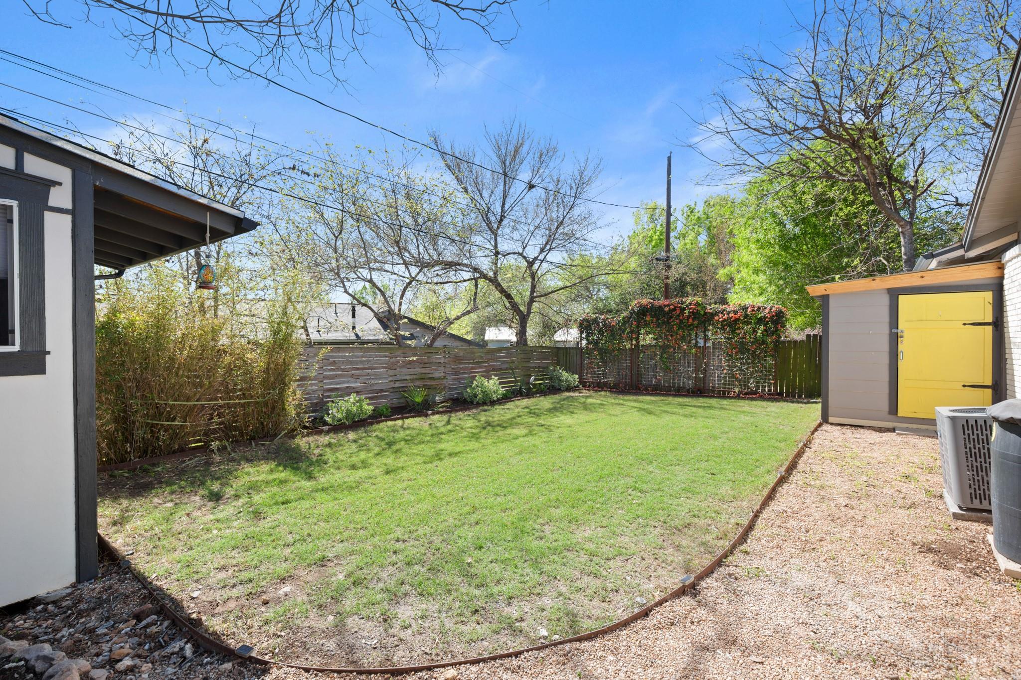 3203 South Oak Dr, Austin, TX 78704