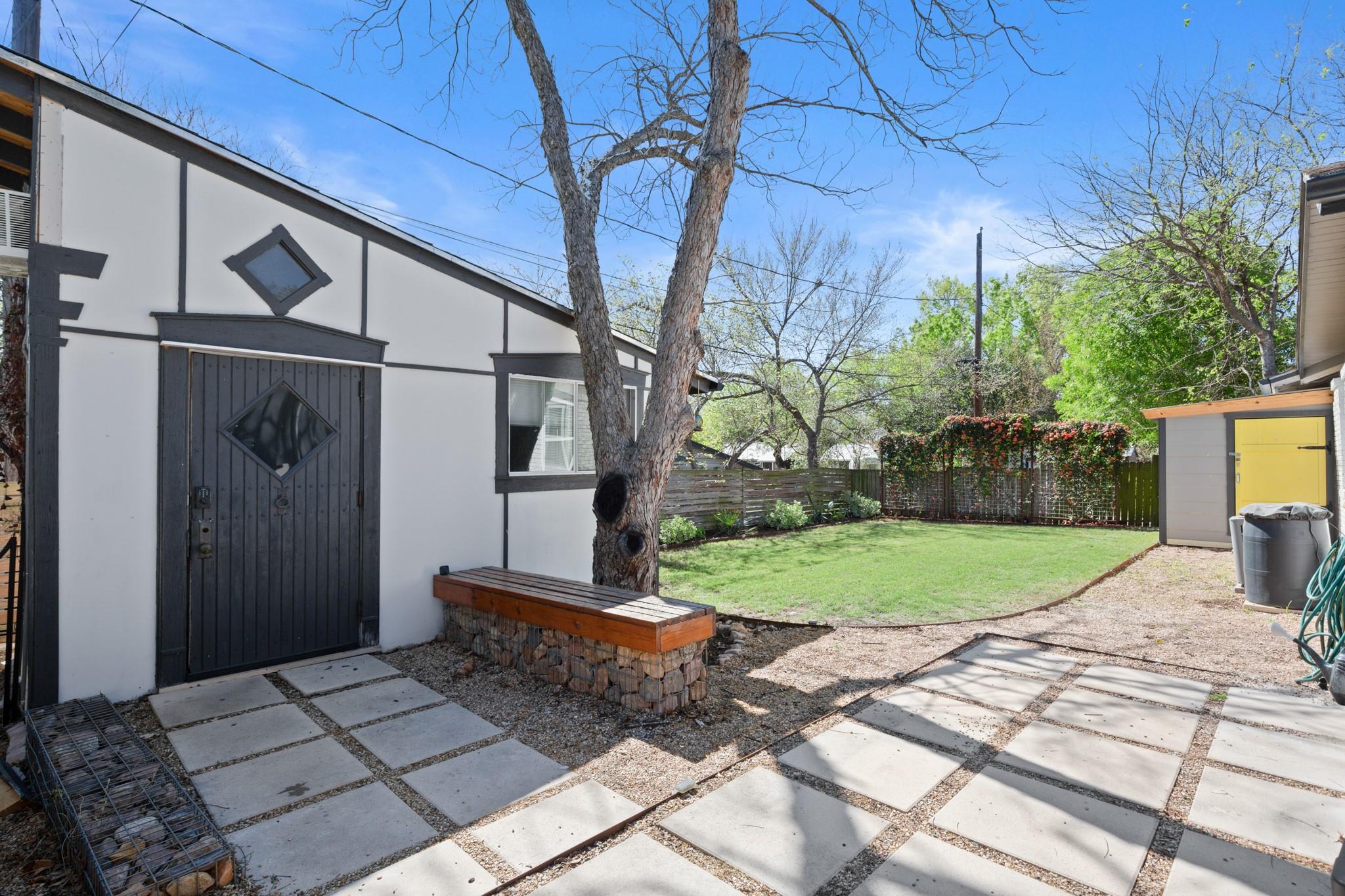 3203 South Oak Dr, Austin, TX 78704