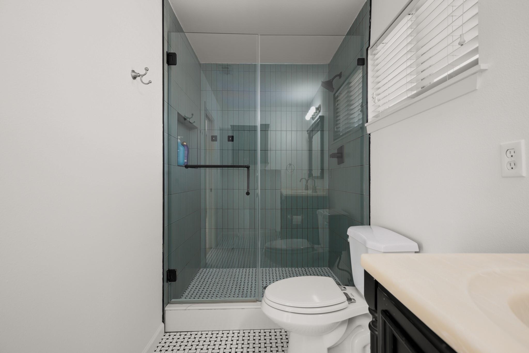 3203 South Oak Dr, Austin, TX 78704