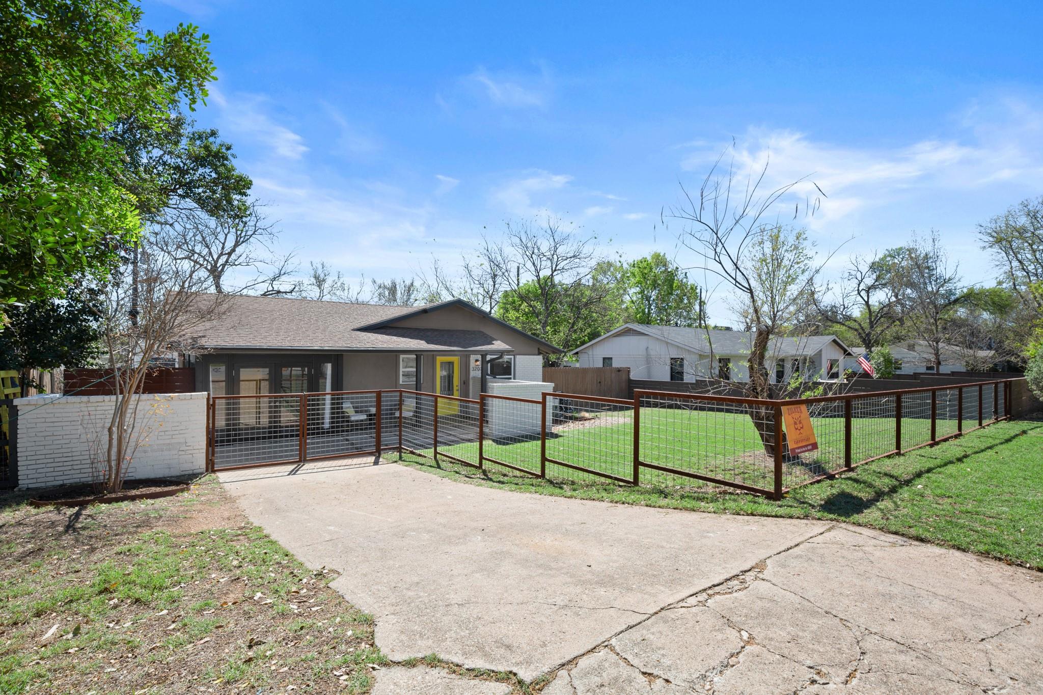 3203 South Oak Dr, Austin, TX 78704