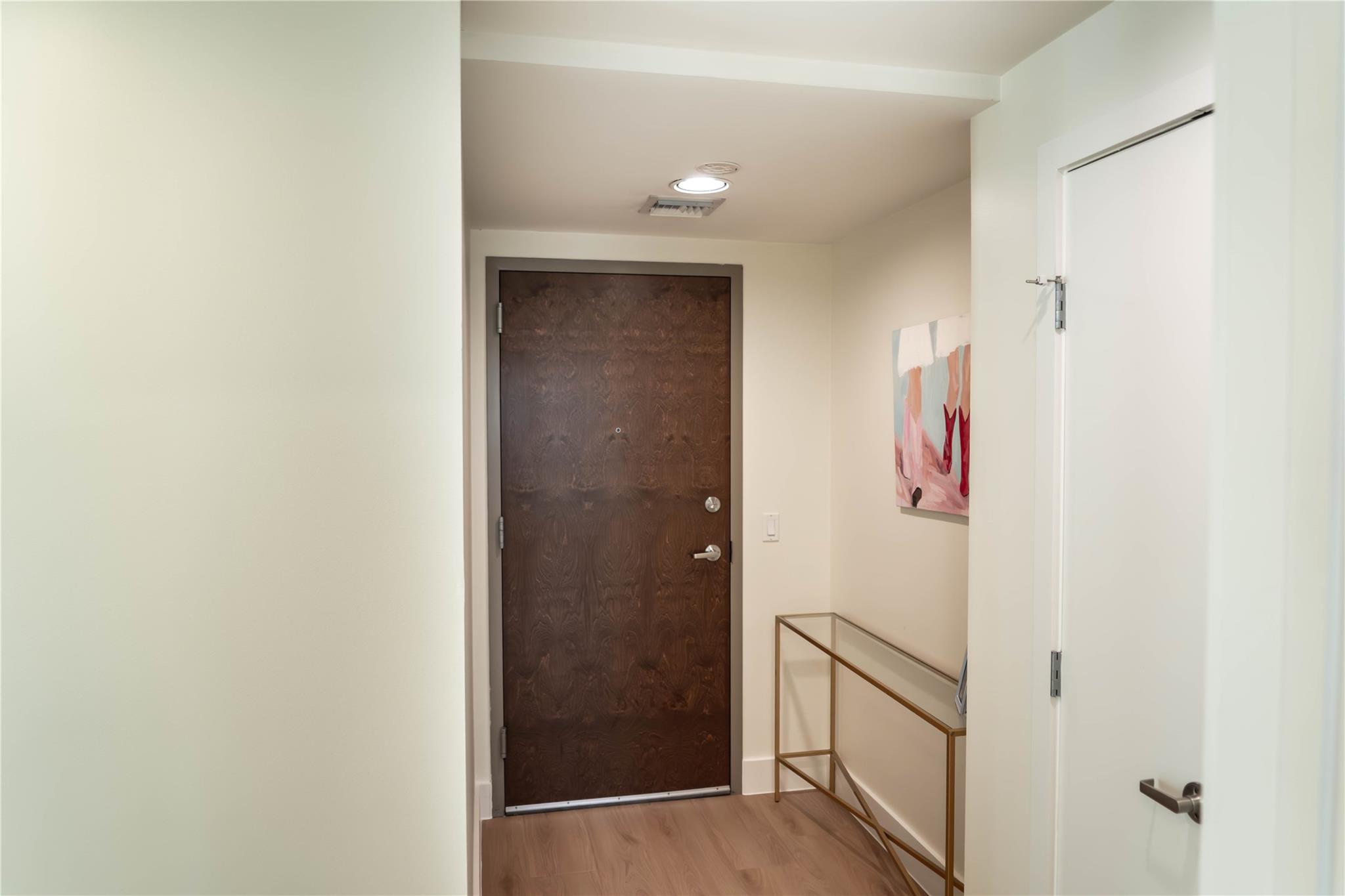 300 Bowie St # 703, Austin, TX 78703