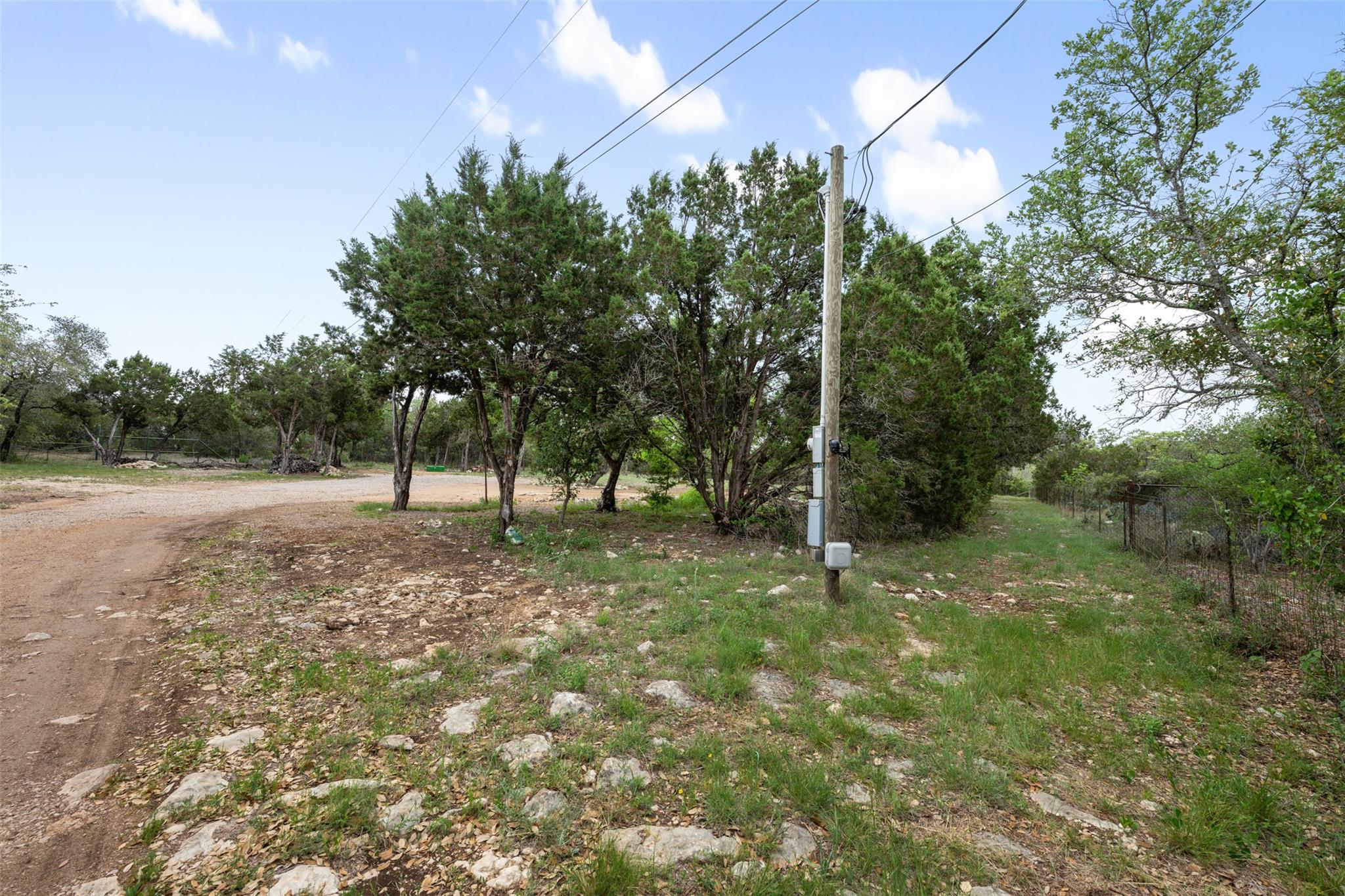 15901 Buddy Ave, Volente, TX 78641