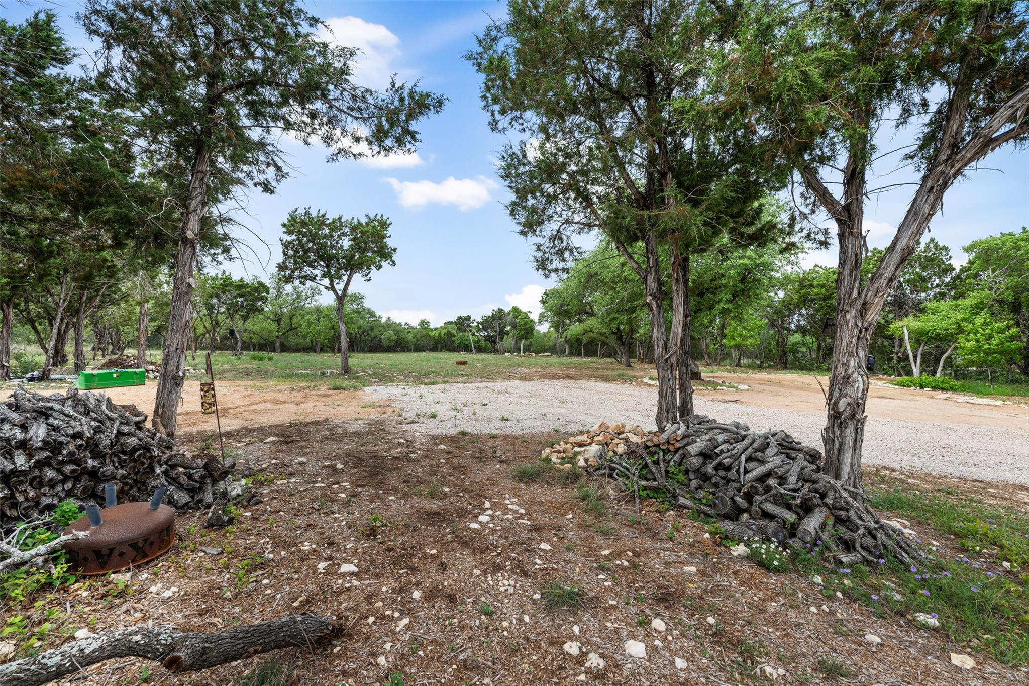 15901 Buddy Ave, Volente, TX 78641