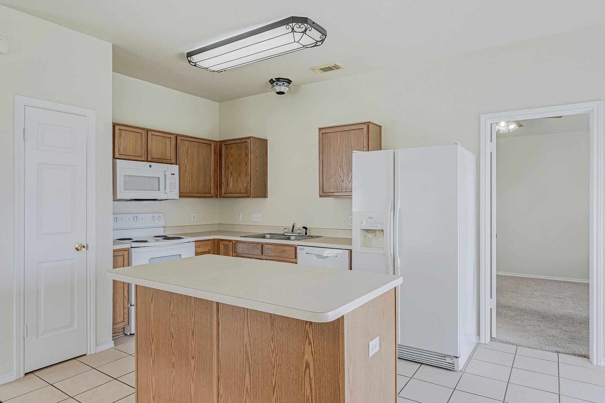 15205 Lantern Dr, Pflugerville, TX 78660