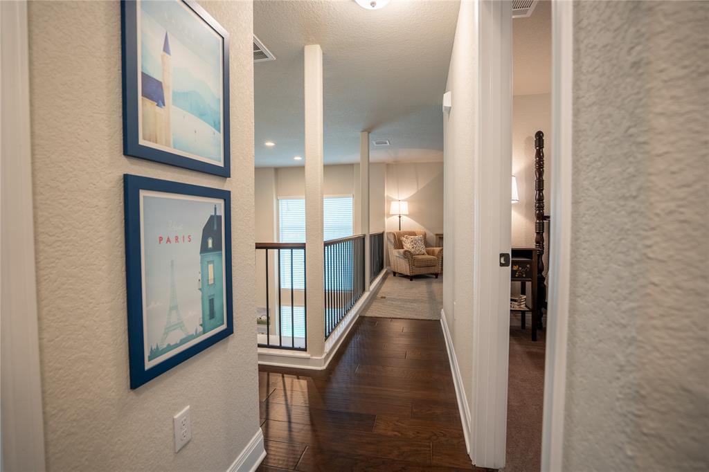 1215 Davis St, Taylor, TX 76574