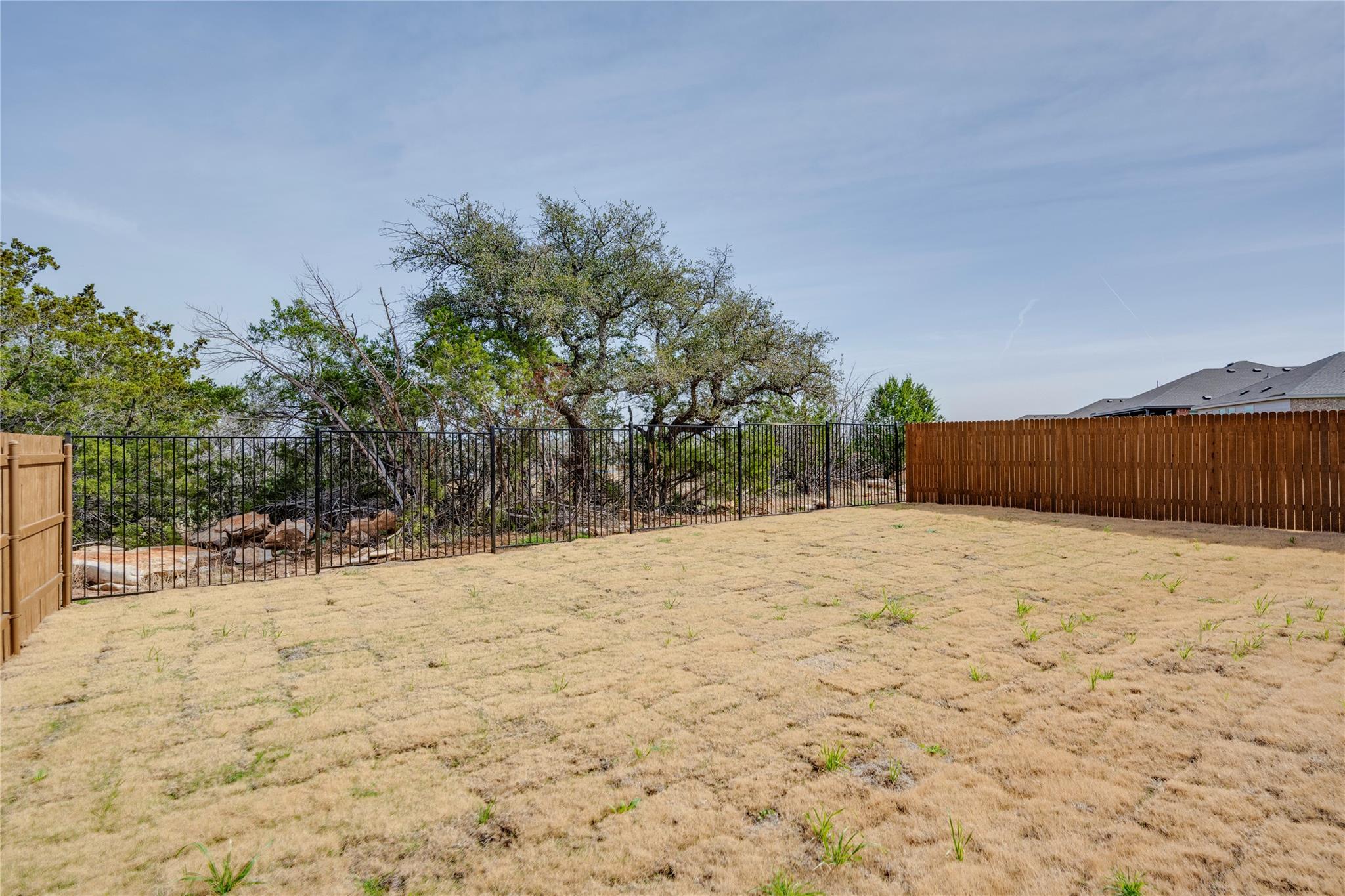 324 Rock Springs Dr, Marble Falls, TX 78654