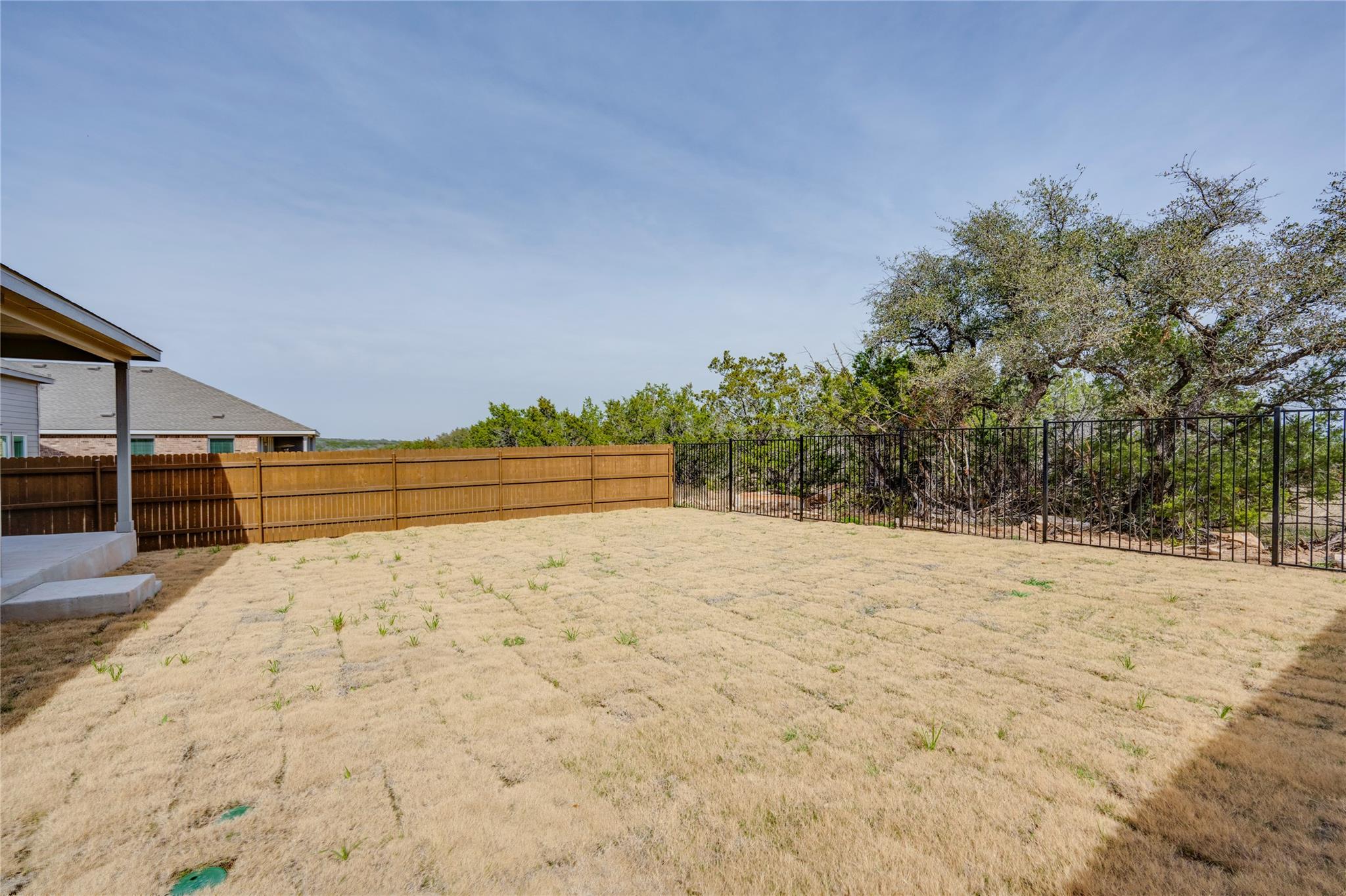 324 Rock Springs Dr, Marble Falls, TX 78654