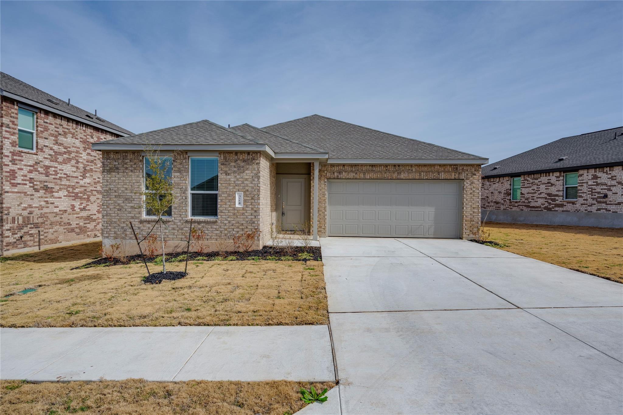 324 Rock Springs Dr, Marble Falls, TX 78654