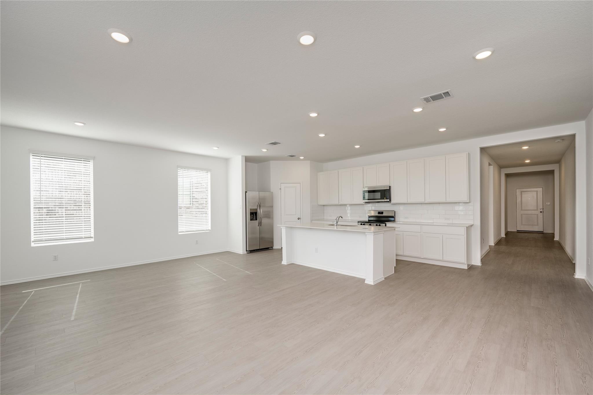 324 Rock Springs Dr, Marble Falls, TX 78654