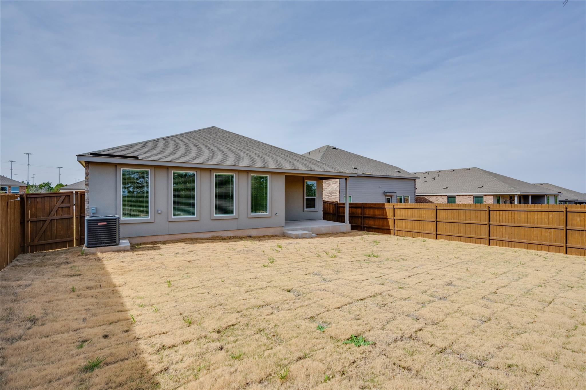 324 Rock Springs Dr, Marble Falls, TX 78654